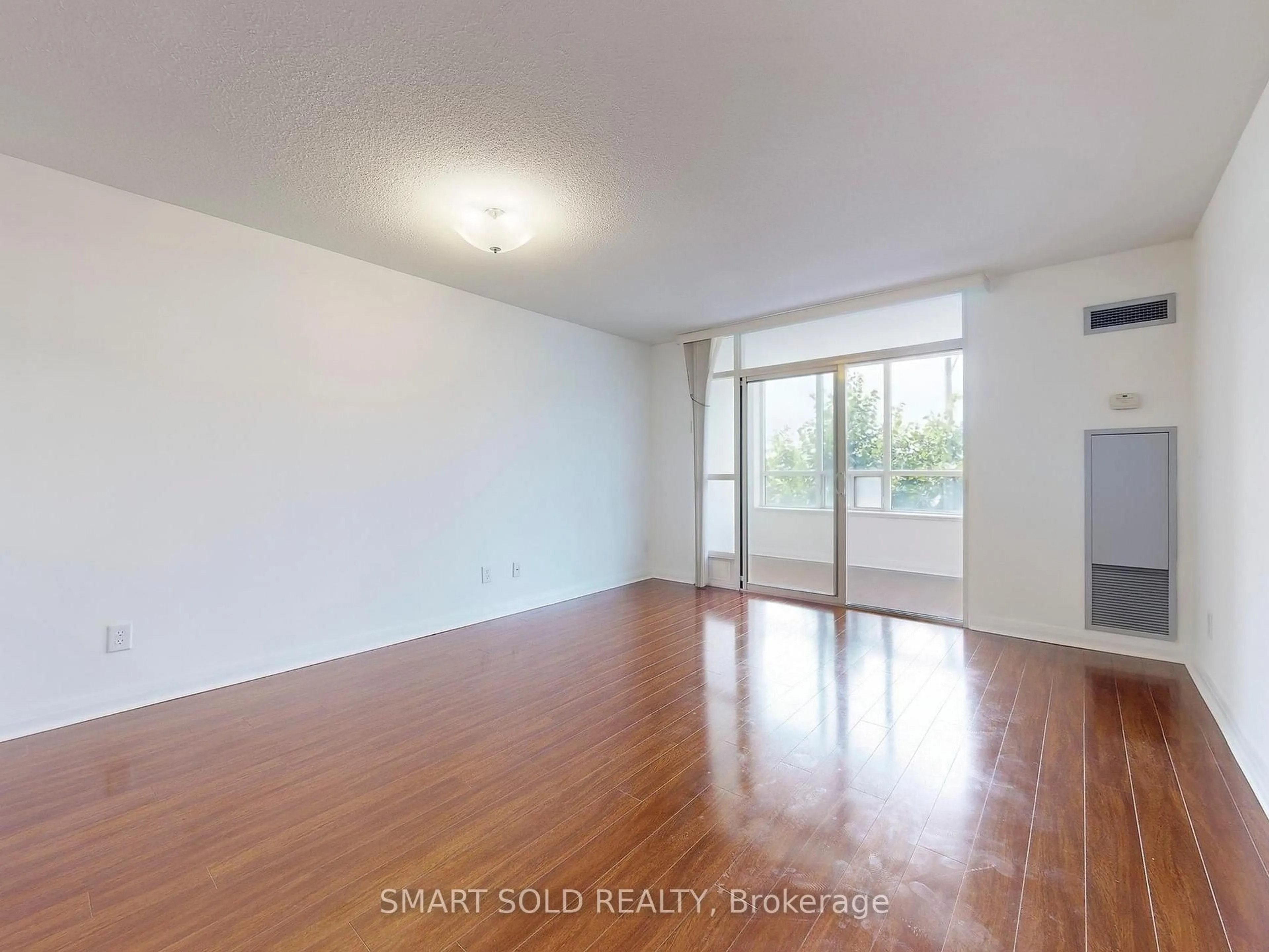A pic of a room for 7363 Kennedy Rd #315, Markham Ontario L3R 1G8