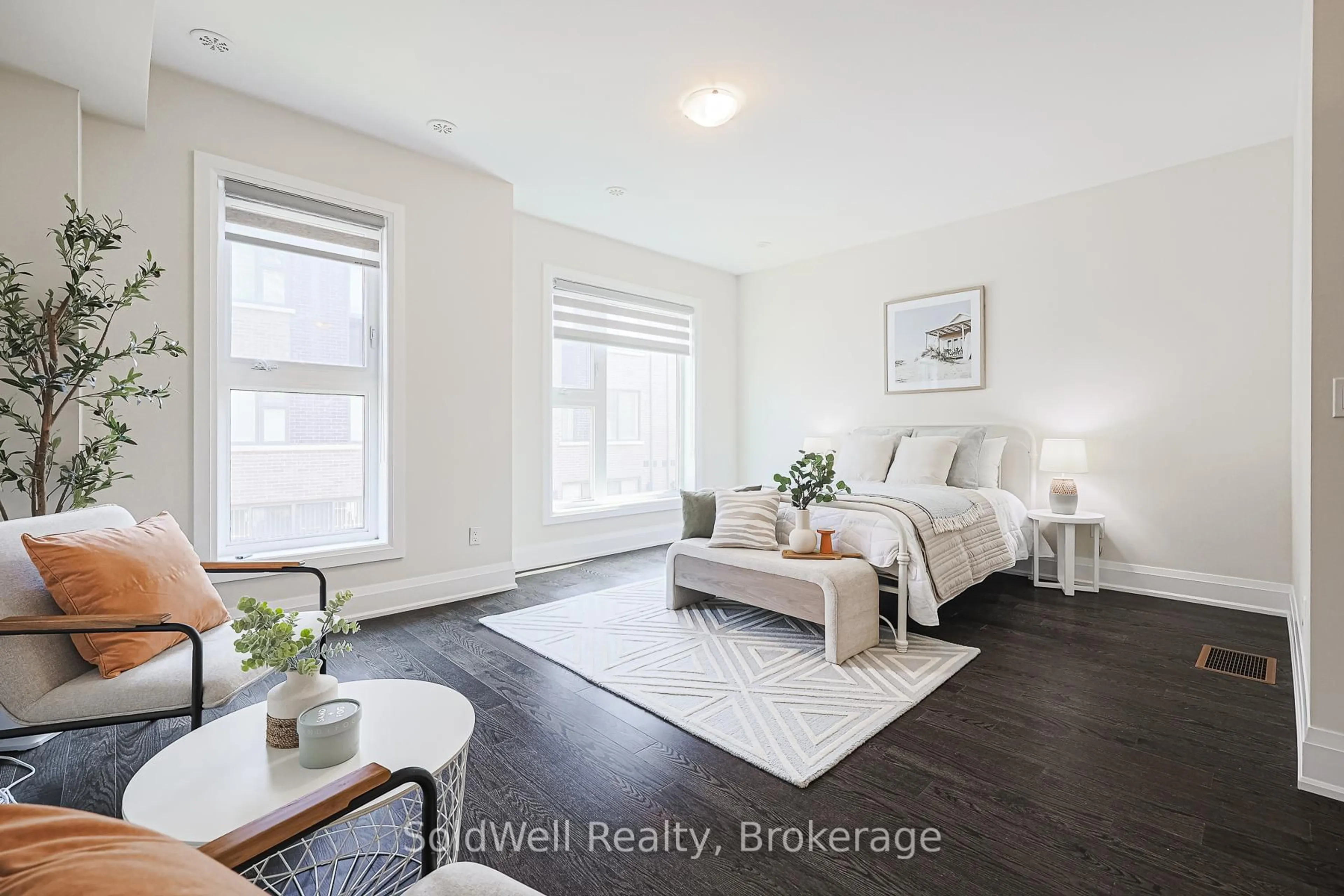 A pic of a room for 243 Smallwood Circ, Vaughan Ontario L4J 0K8