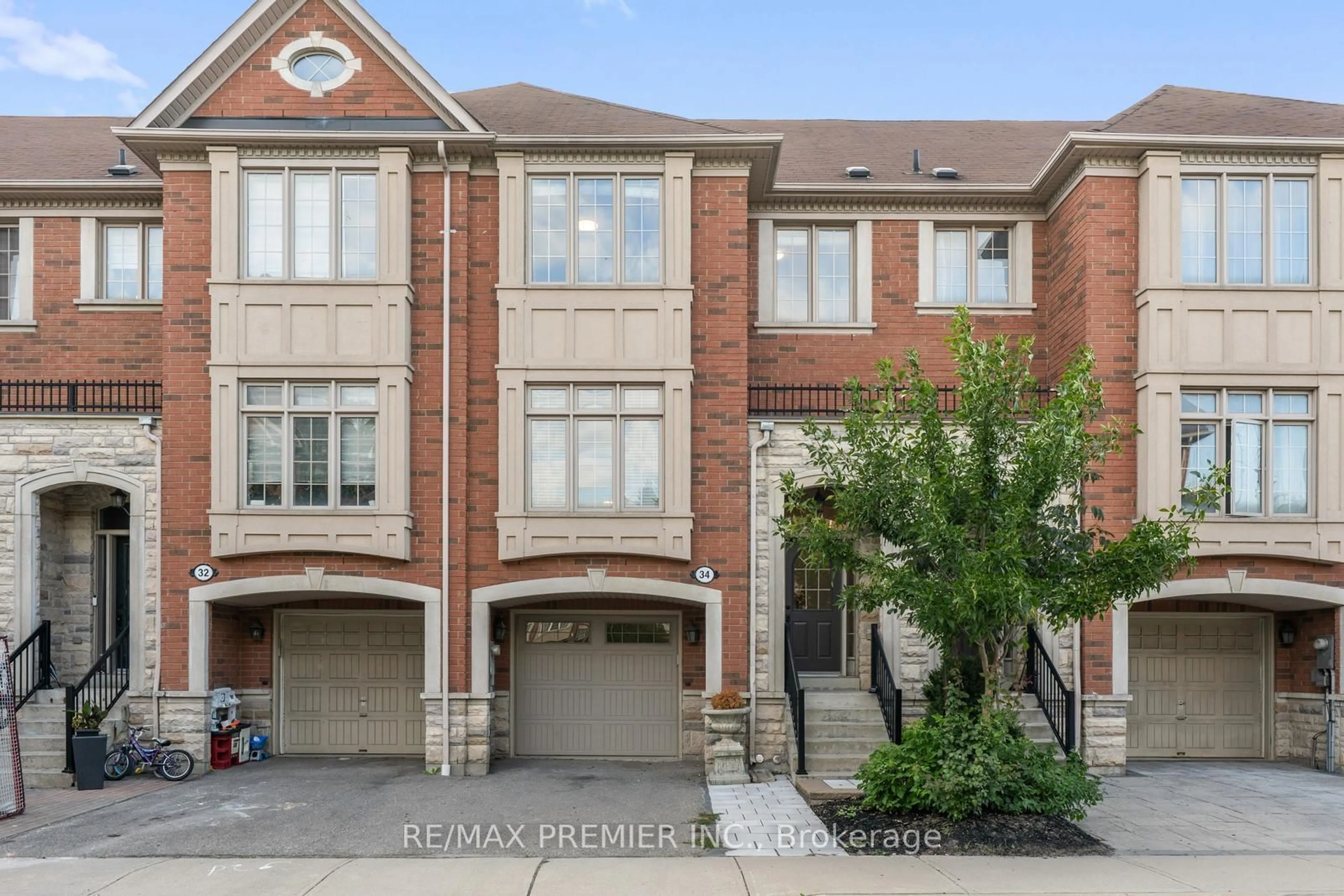Home with brick exterior material, street for 34 George Bogg Rd, Vaughan Ontario L4L 0A3