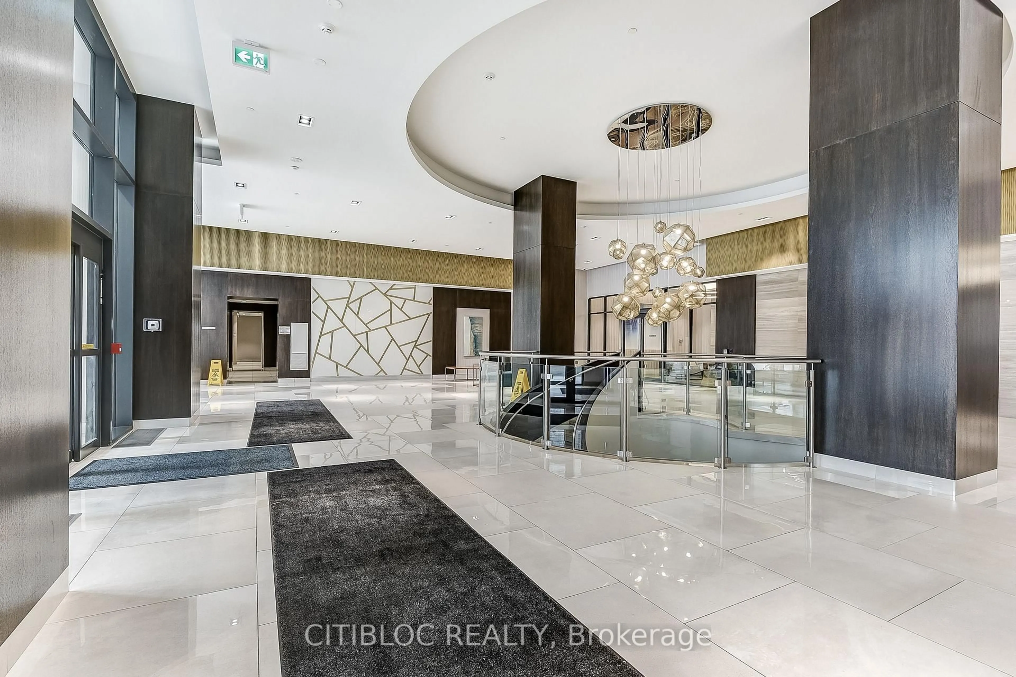 Lobby for 9000 Jane St #1408, Vaughan Ontario L4K 2M9