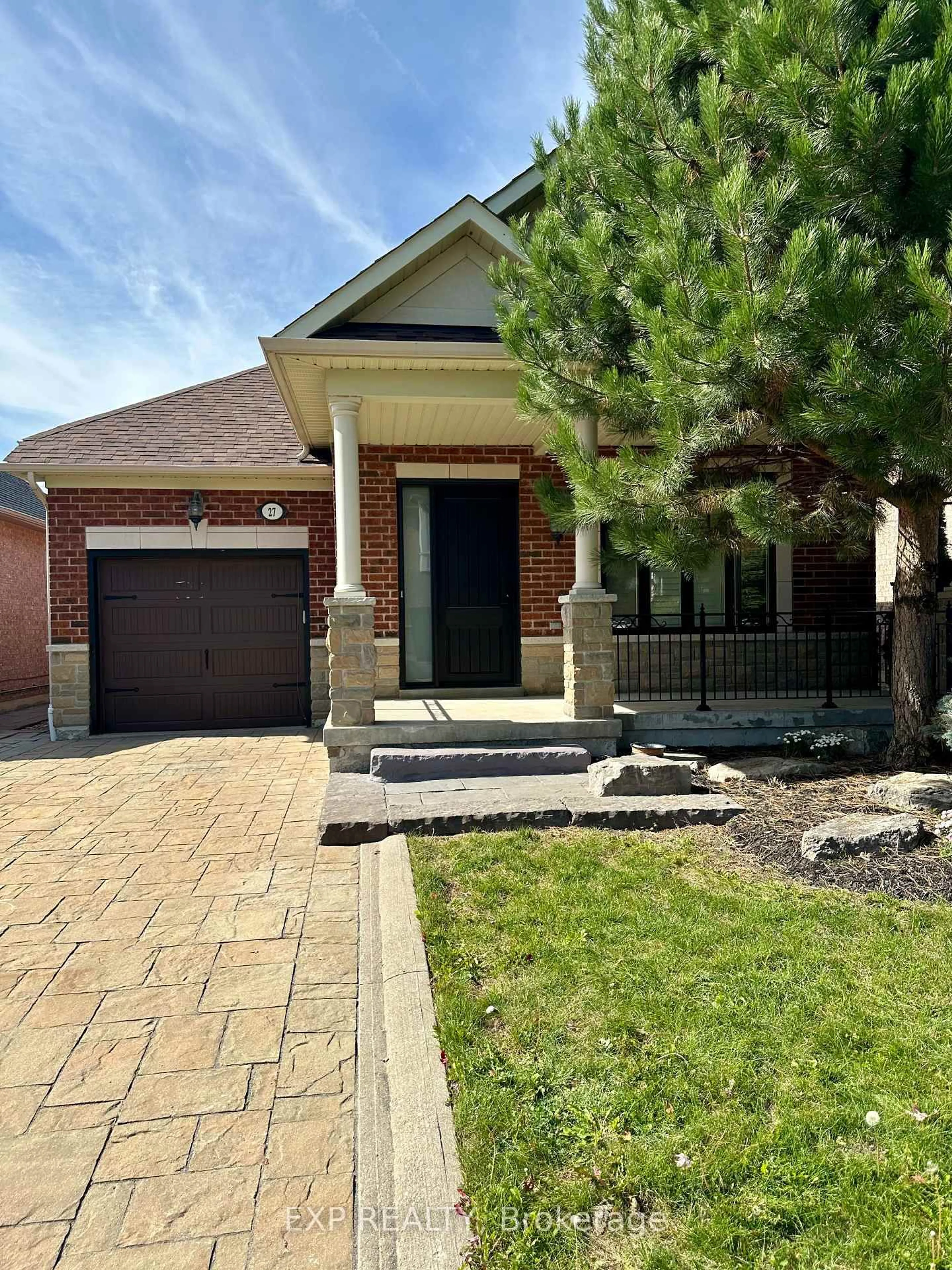 Home with brick exterior material, street for 27 Butterwood Lane, Whitchurch-Stouffville Ontario L4A 0M7