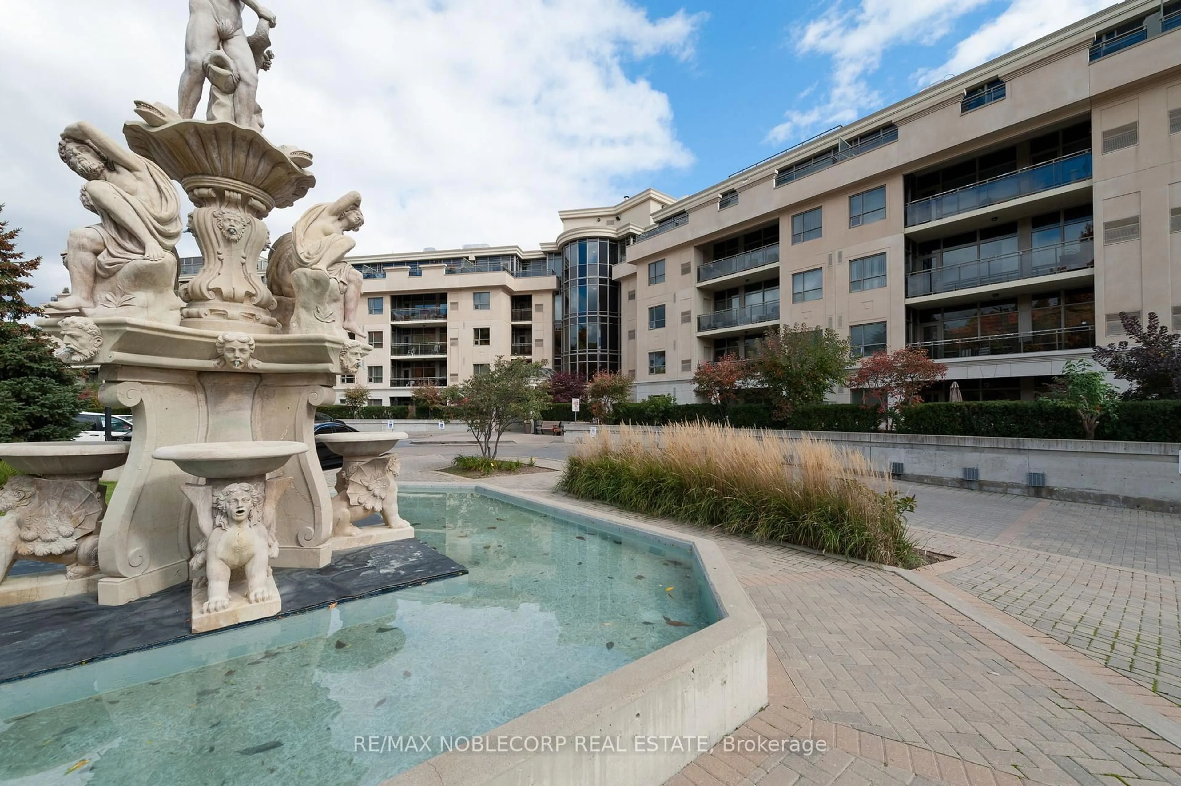 Unknown for 8201 Islington Ave #421, Vaughan Ontario L4L 9S6
