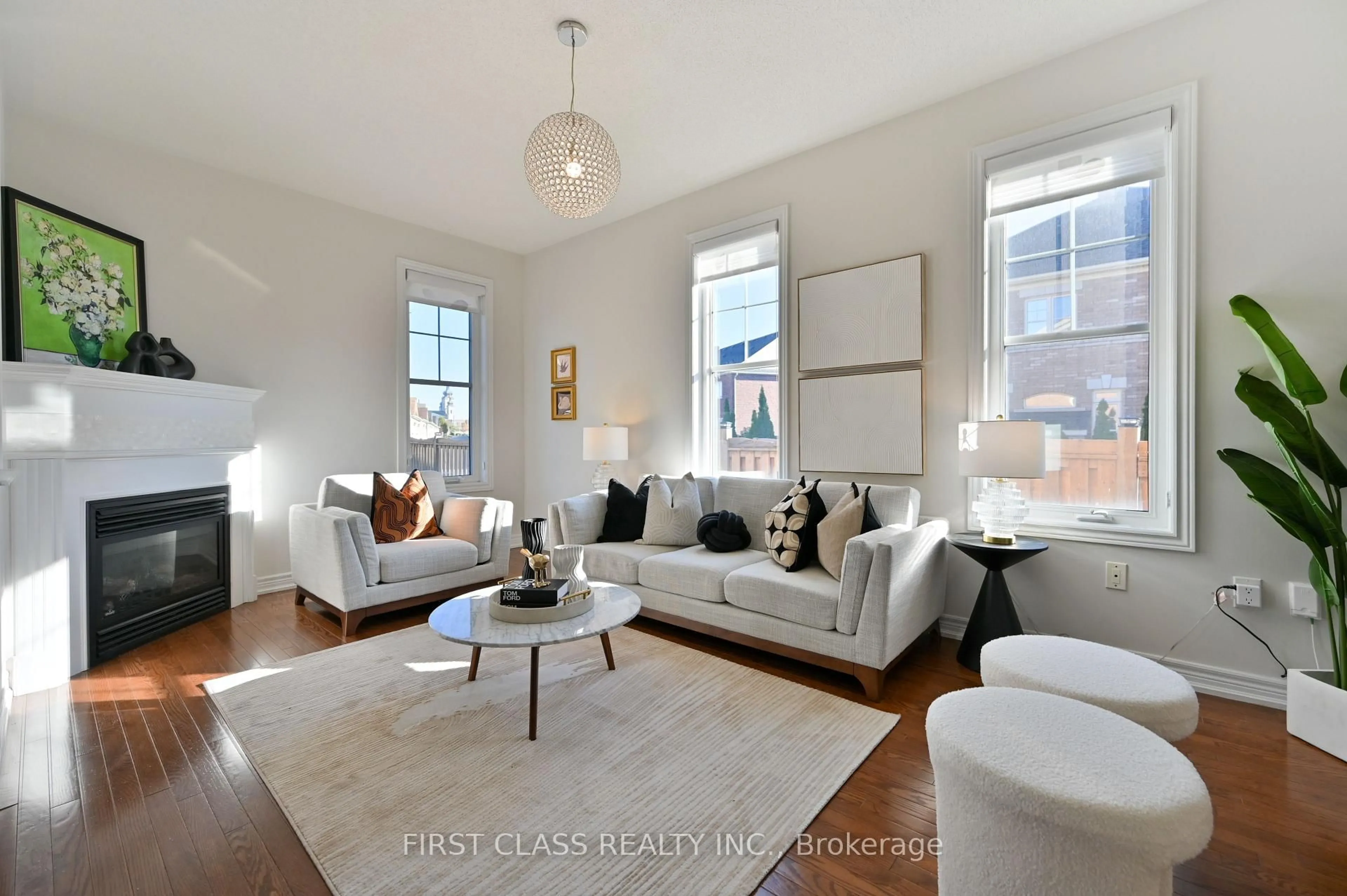 Living room with furniture, unknown for 12 Princess Diana Dr, Markham Ontario L6C 0G7