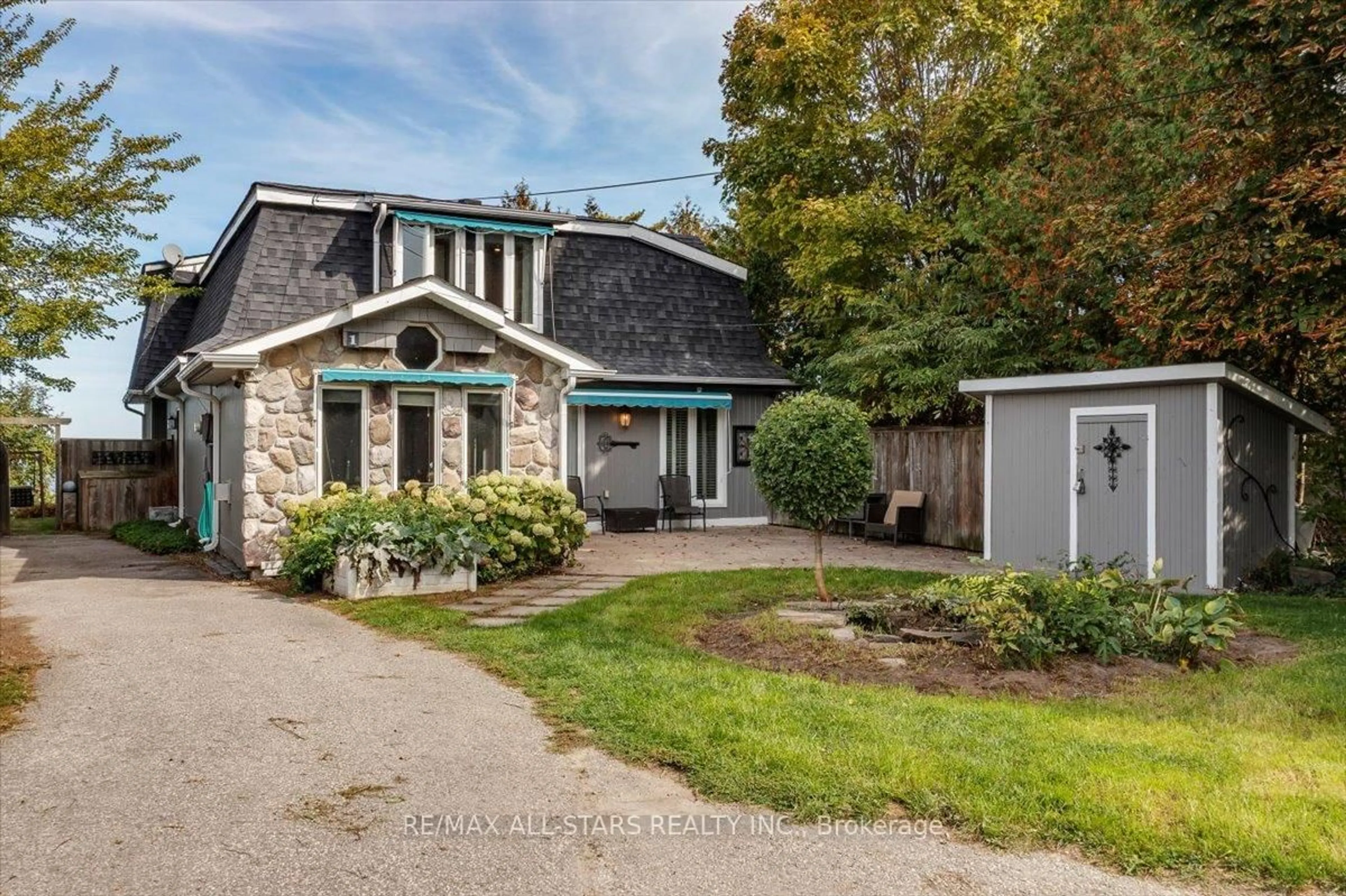 Unknown for 1 Cedarhurst Park, Georgina Ontario L0E 1L0