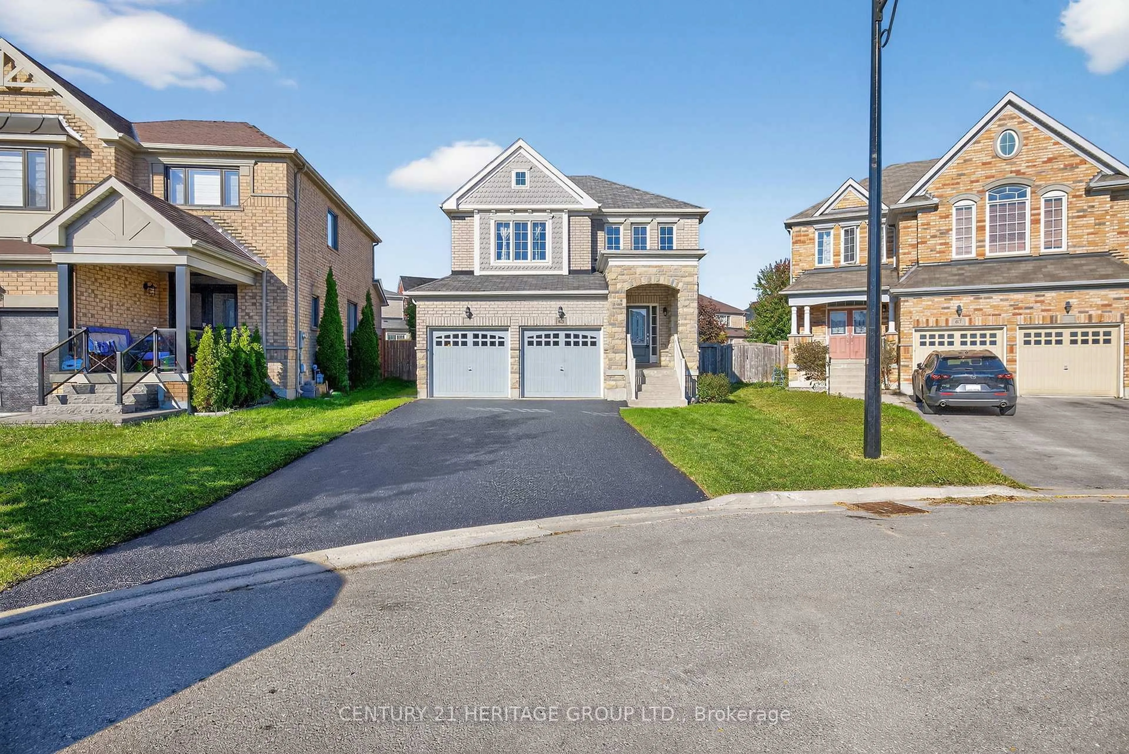 Home with brick exterior material, street for 63 Jewelwing Crt, Bradford West Gwillimbury Ontario L3Z 0N7