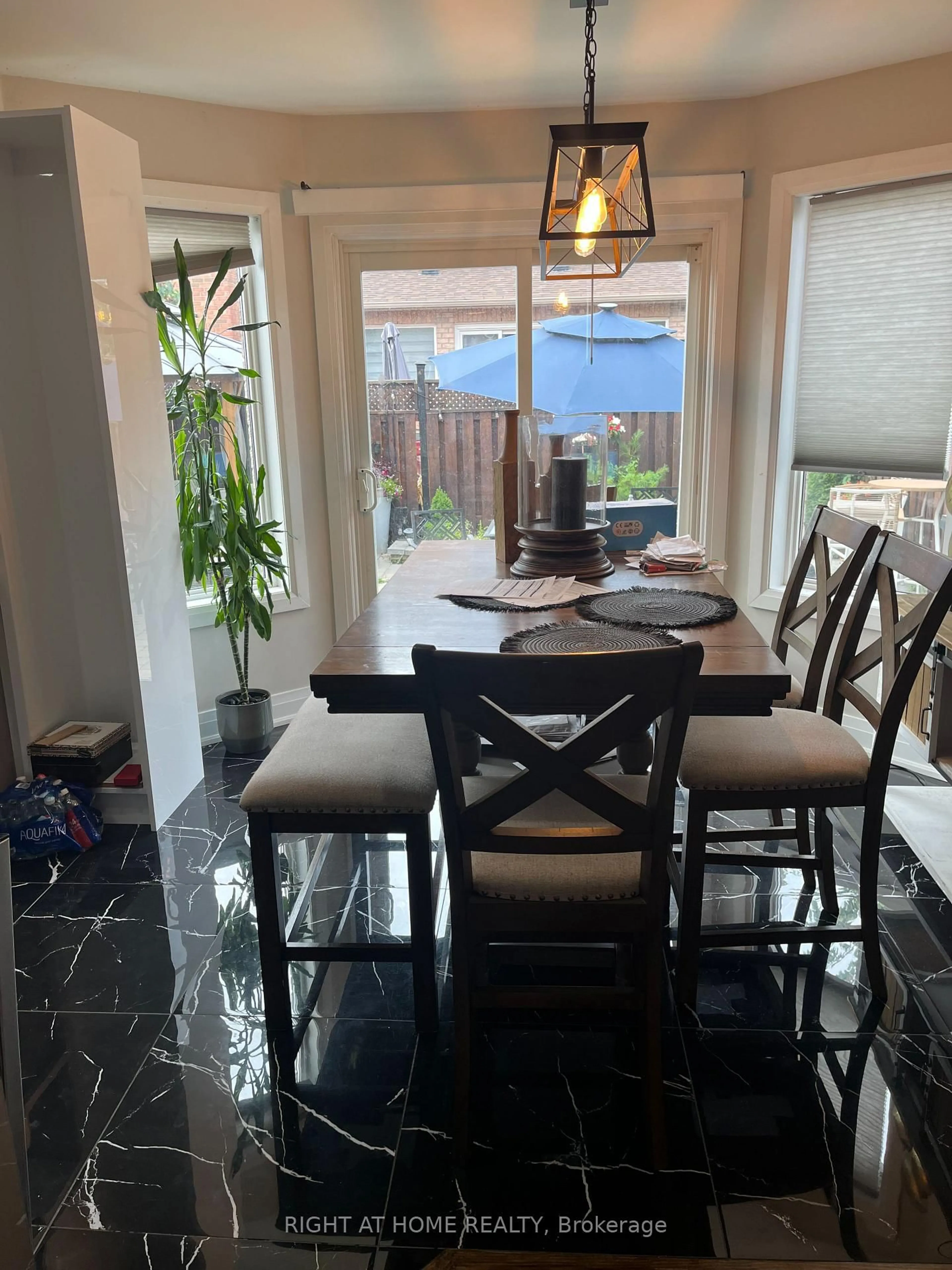 Dining room, ceramic/tile floor for 26 Bluewater Tr, Vaughan Ontario L6A 3G5