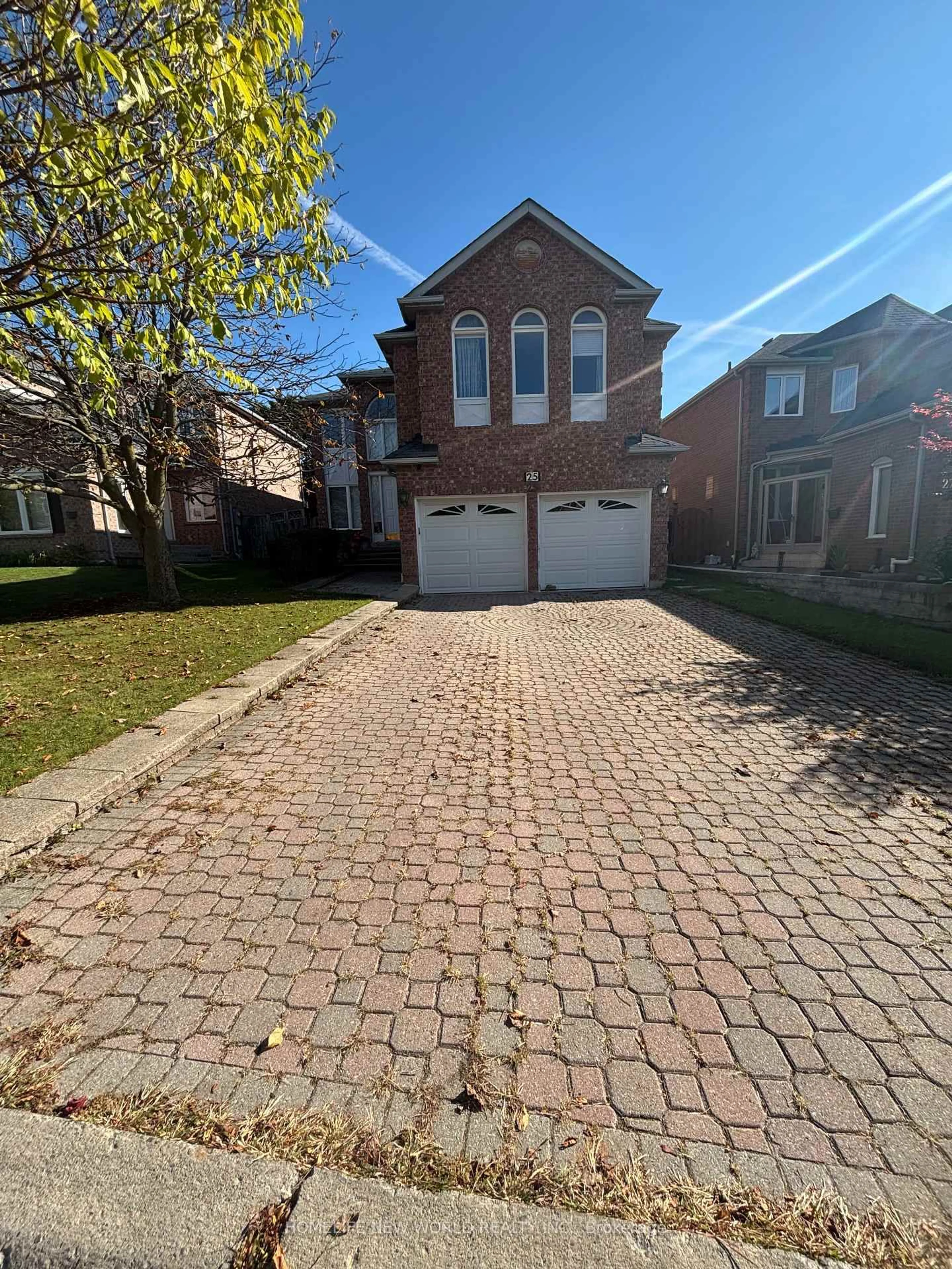 Home with brick exterior material, street for 25 Westmoreland Crt, Markham Ontario L3R 8L9