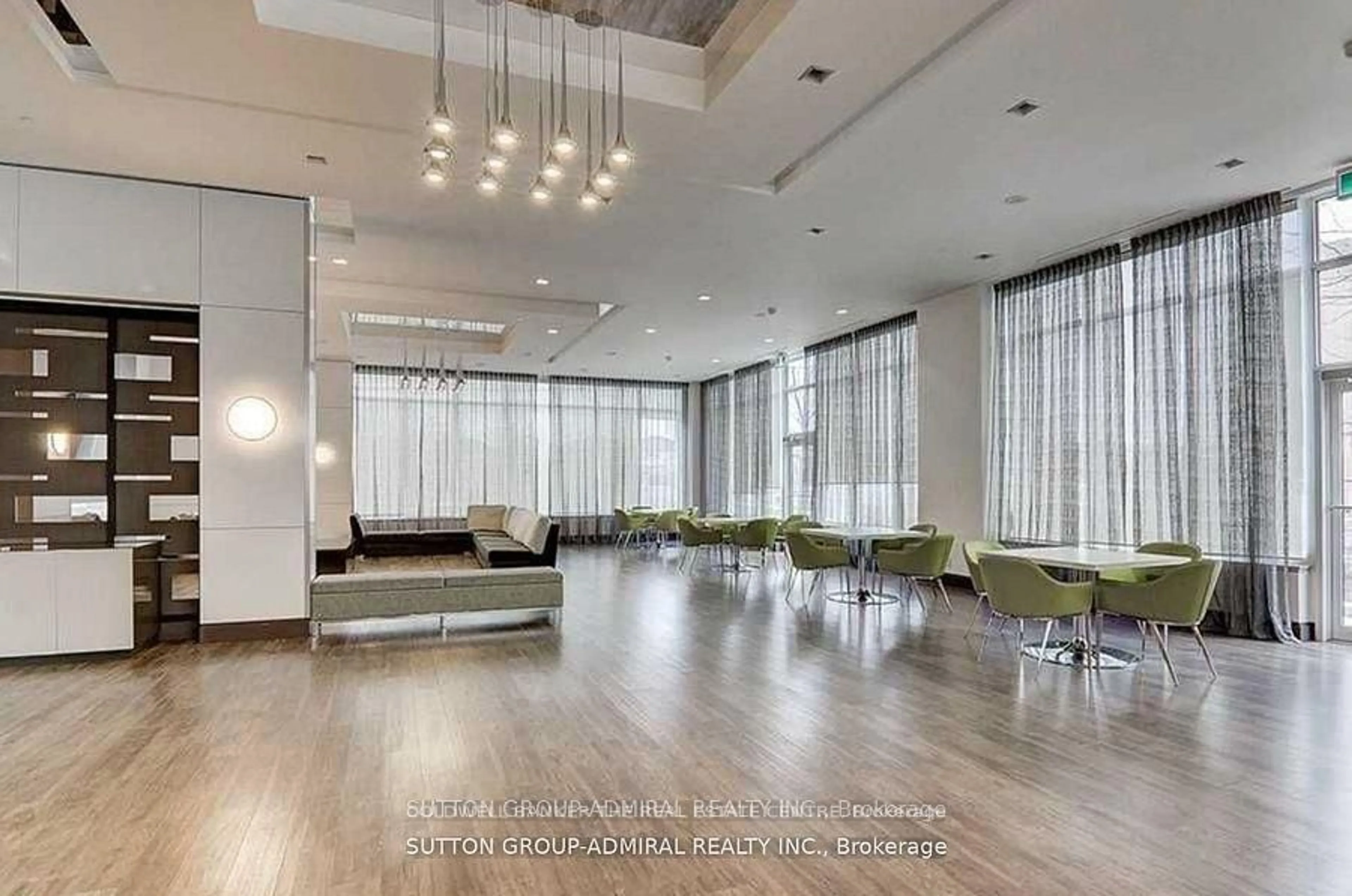 Lobby for 7890 Bathurst St #204, Vaughan Ontario L4J 0J8