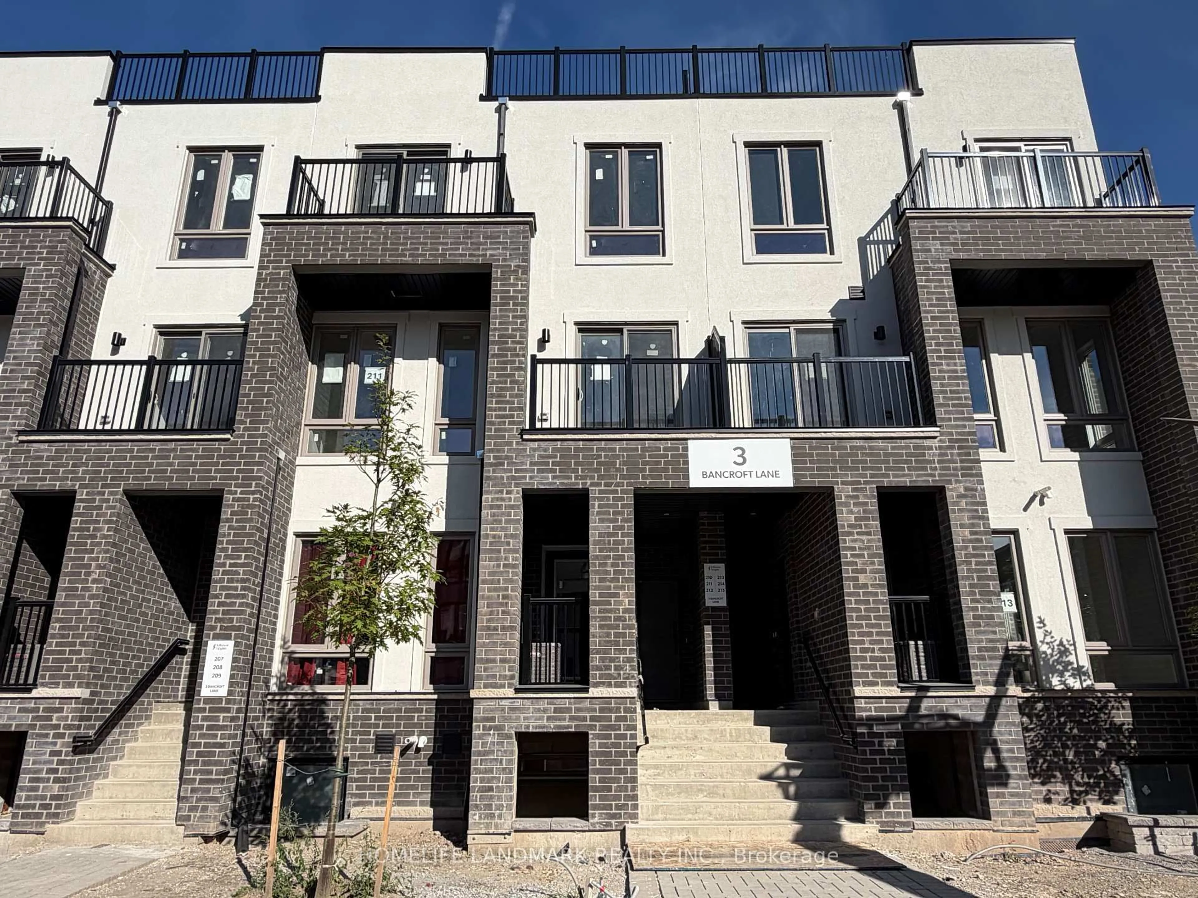Unknown for 3 Bancroft Lane #212, Richmond Hill Ontario L4E 1M1