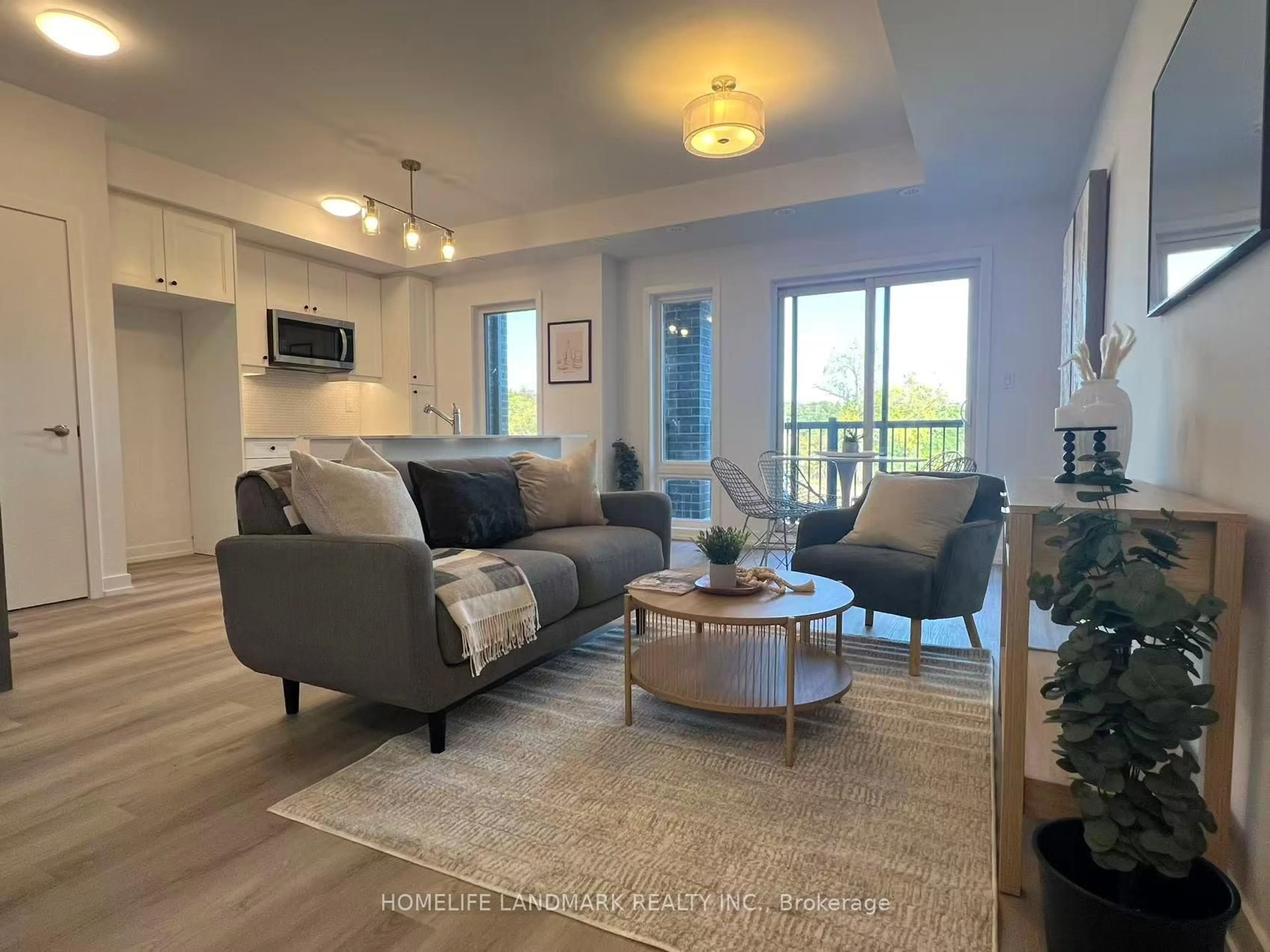 Living room with furniture, unknown for 3 Bancroft Lane #212, Richmond Hill Ontario L4E 1M1