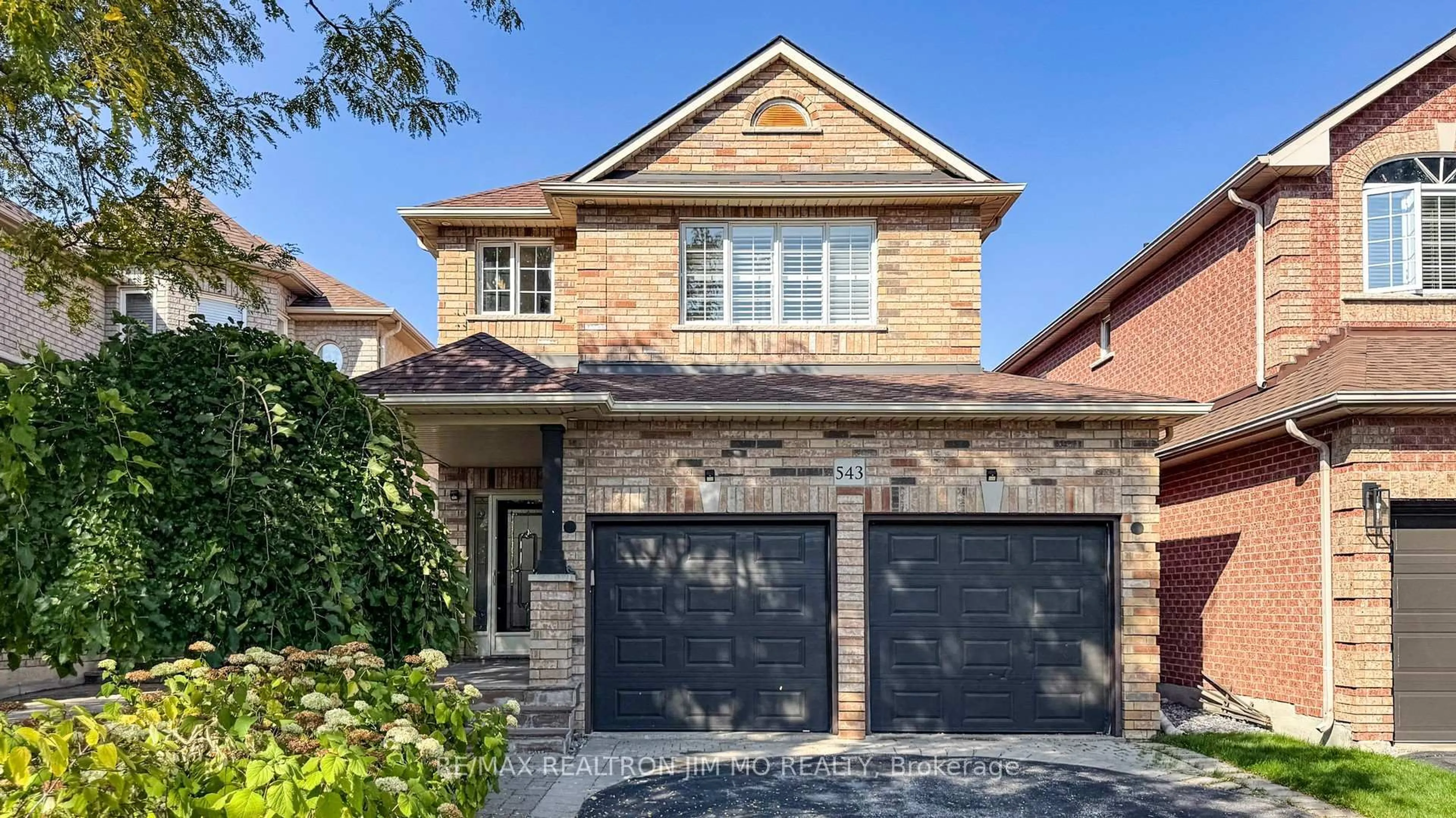 Home with brick exterior material, street for 543 Greig Circ, Newmarket Ontario L3Y 8S6