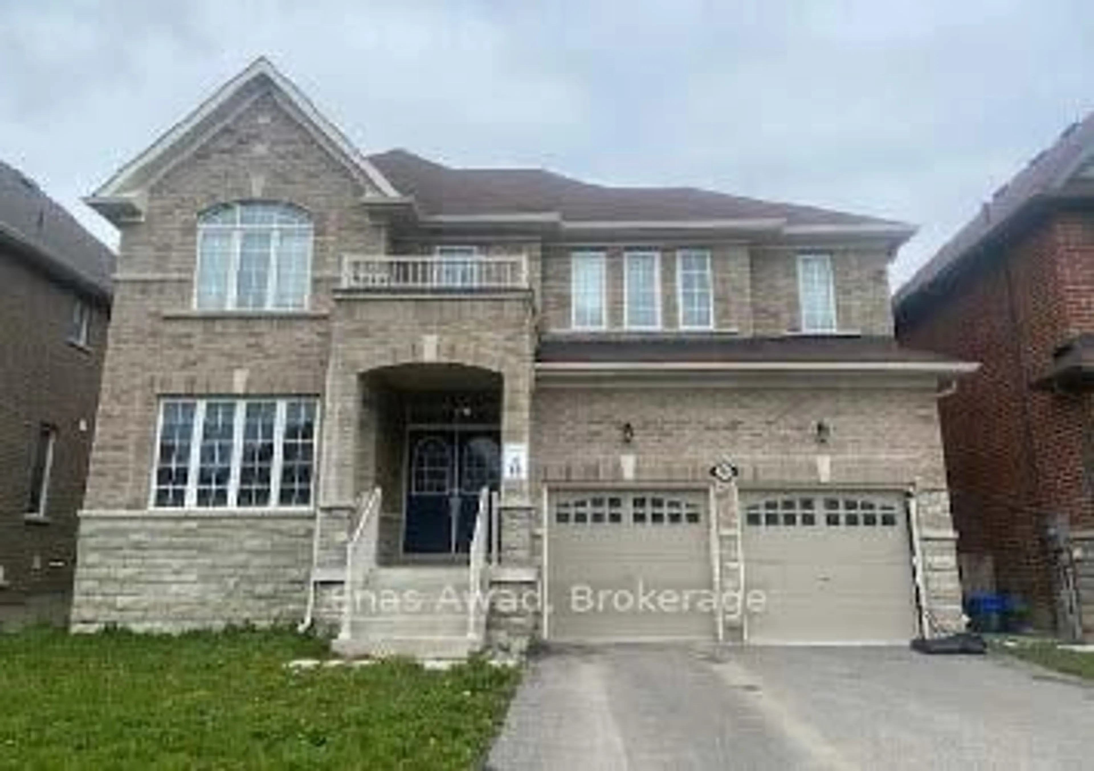 Home with brick exterior material, street for 968 Green St, Innisfil Ontario L0L 1W0