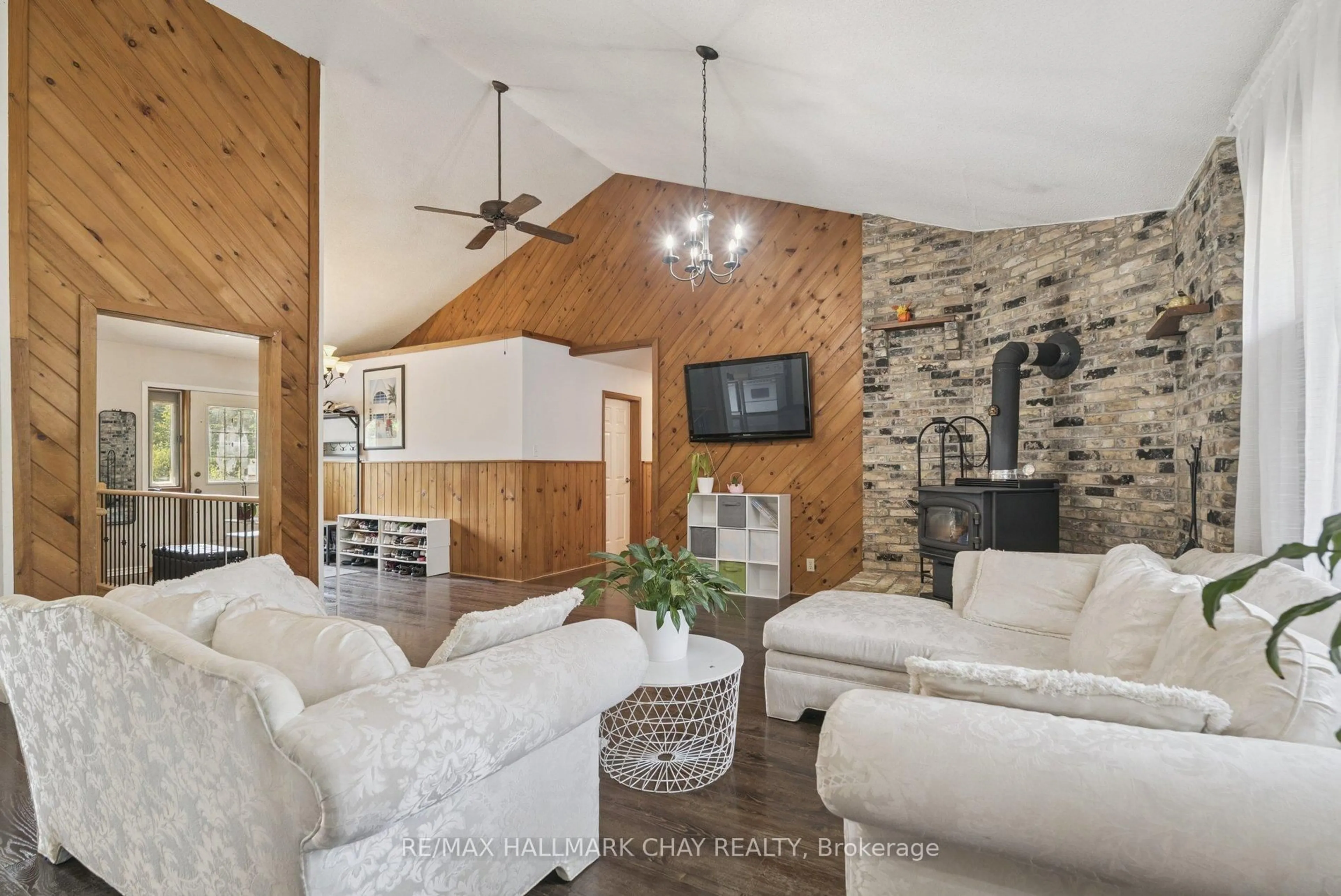 Living room with furniture, unknown for 7521 County Road 10, Essa Ontario L0M 1B1