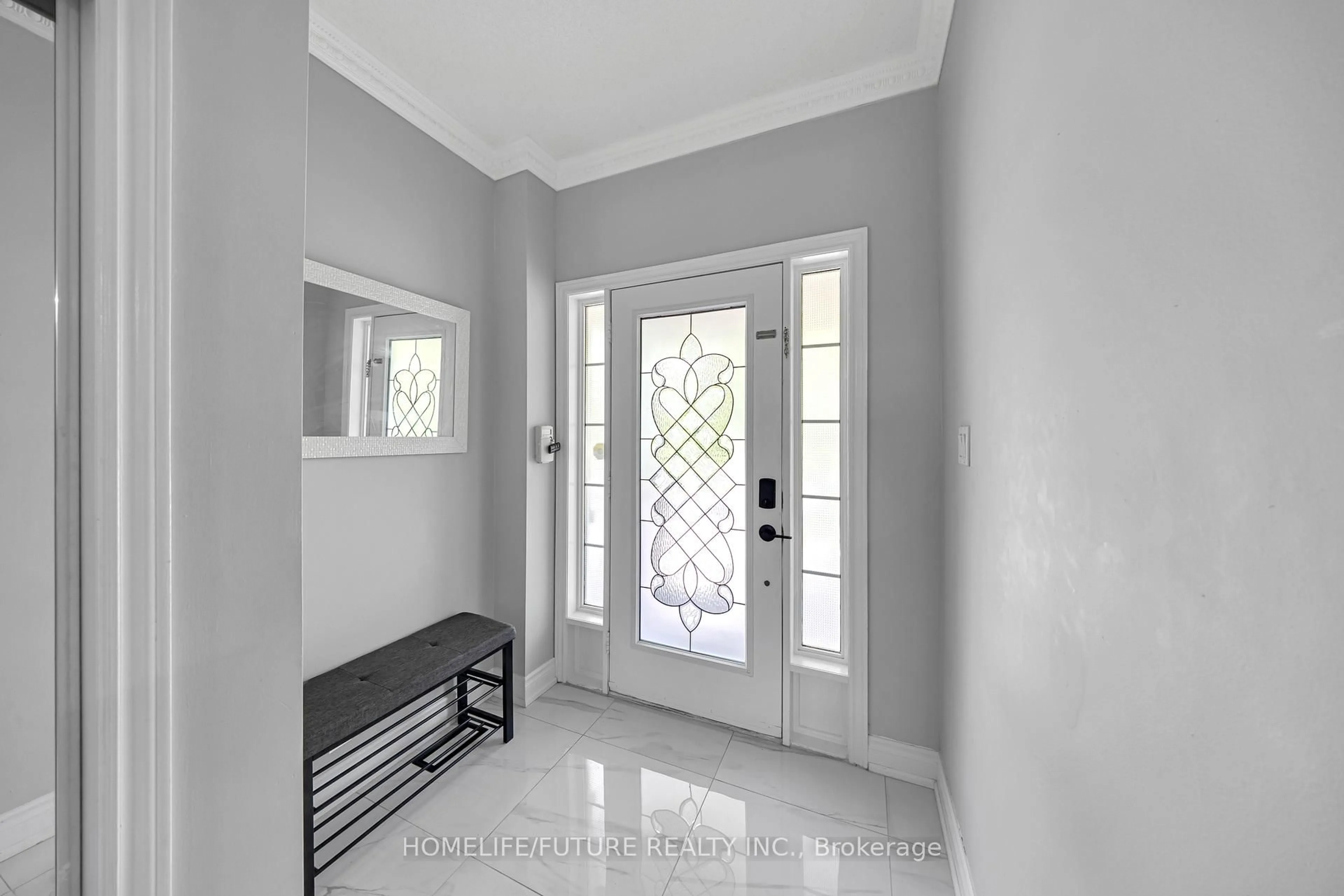 Indoor entryway for 45 Harry Blaylock Dr, Markham Ontario L6E 2H1
