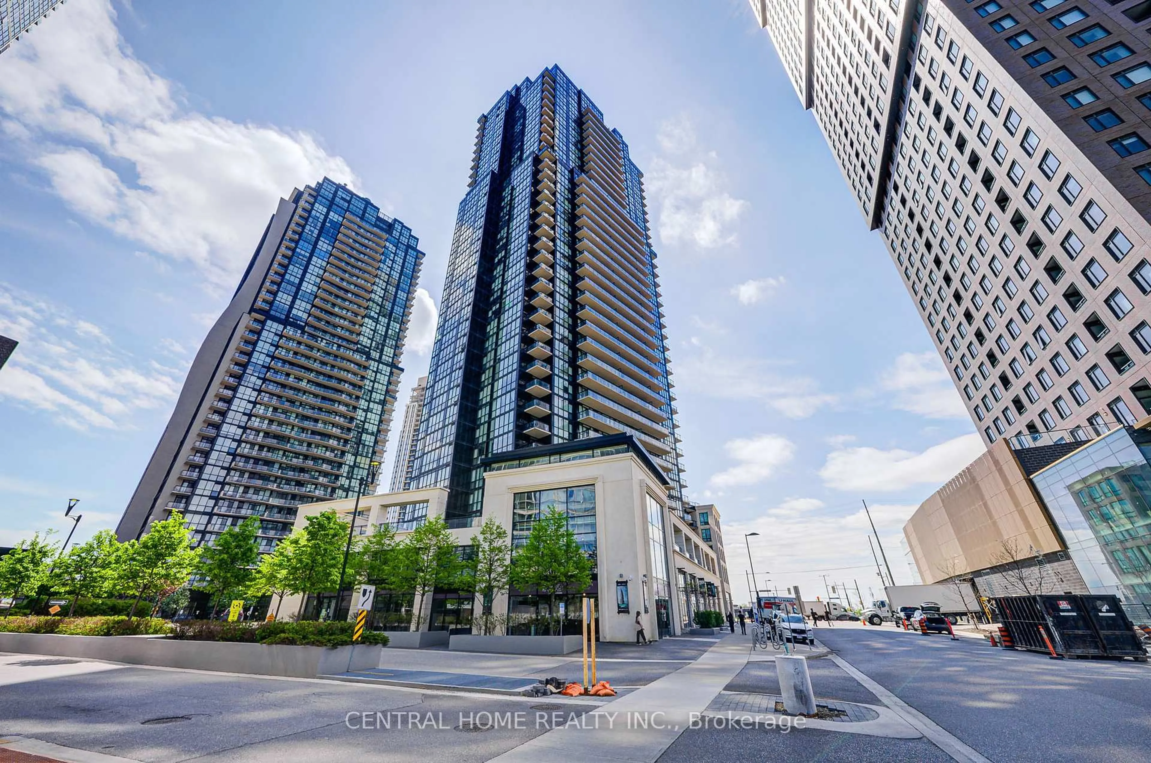 Unknown for 2910 Highway 7 Rd #210, Vaughan Ontario L4K 0H8
