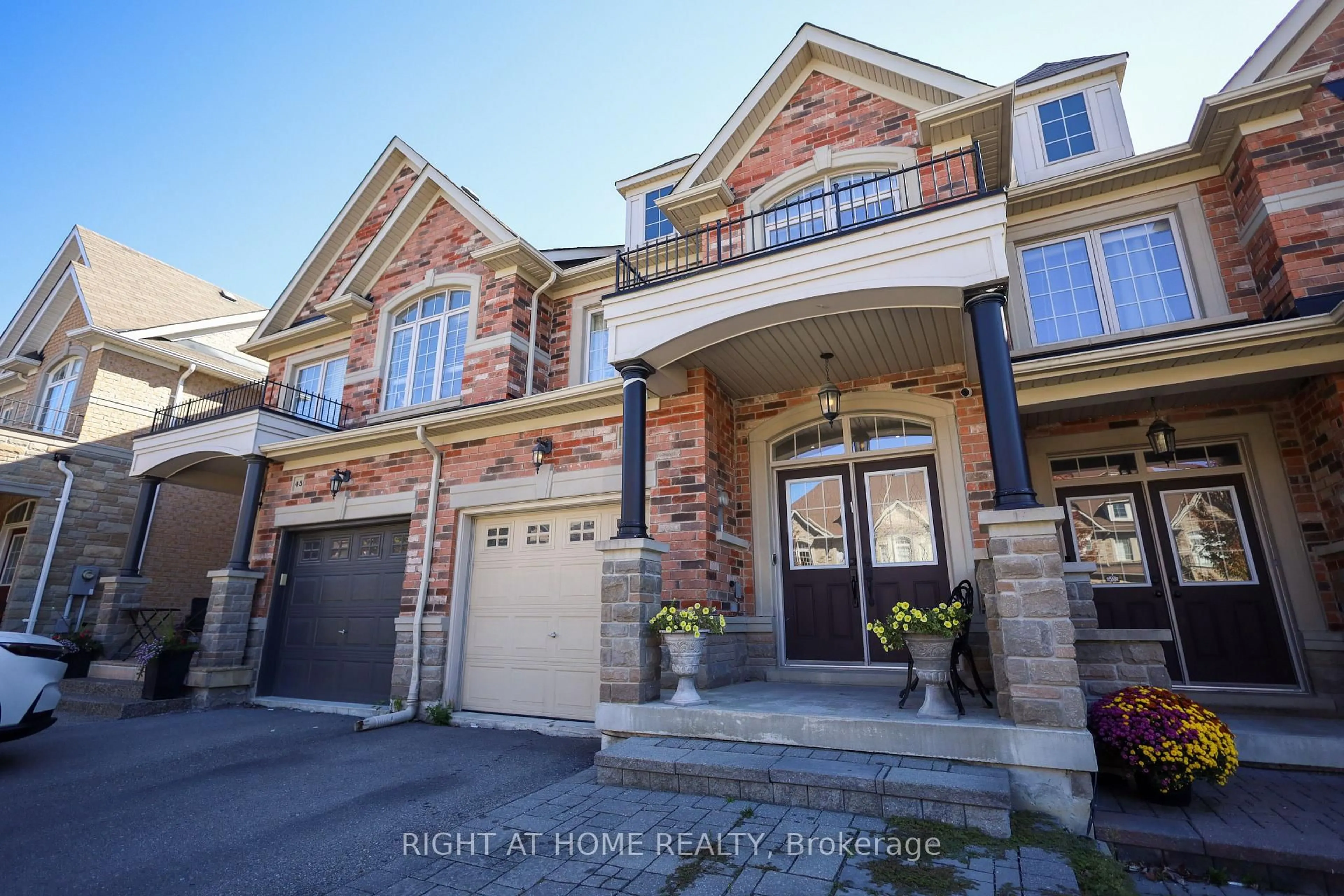 Home with brick exterior material, street for 47 Millhouse Crt, Vaughan Ontario L6A 4J4