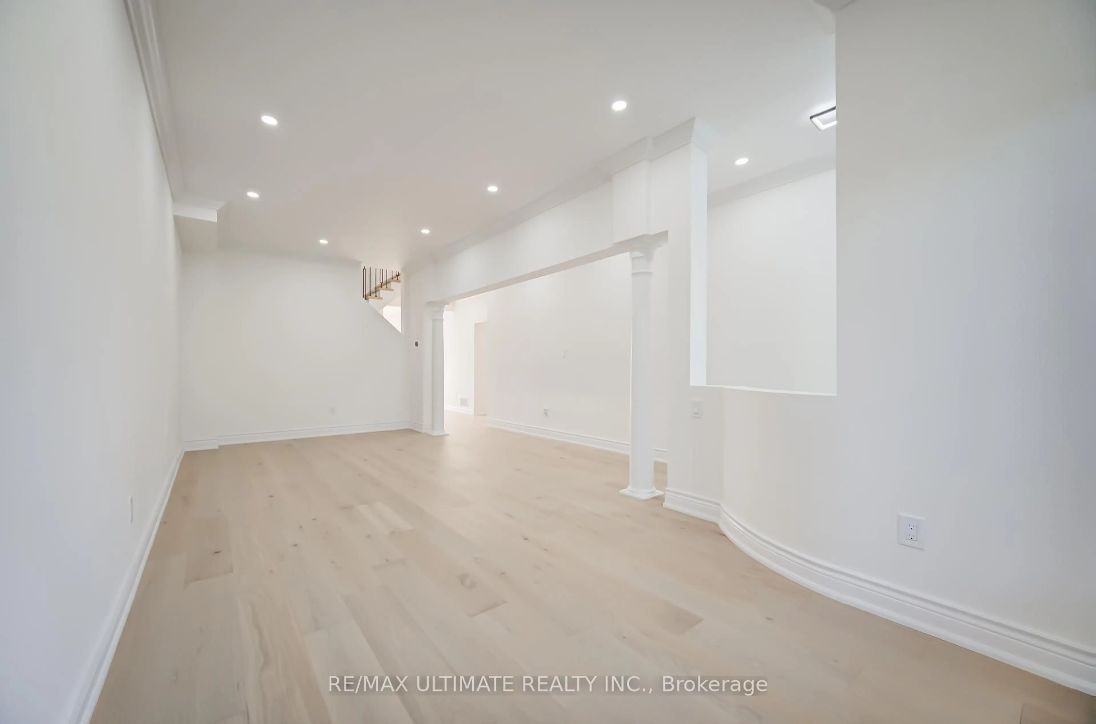 A pic of a room for 11 Drum St, Whitchurch-Stouffville Ontario L4A 0N3