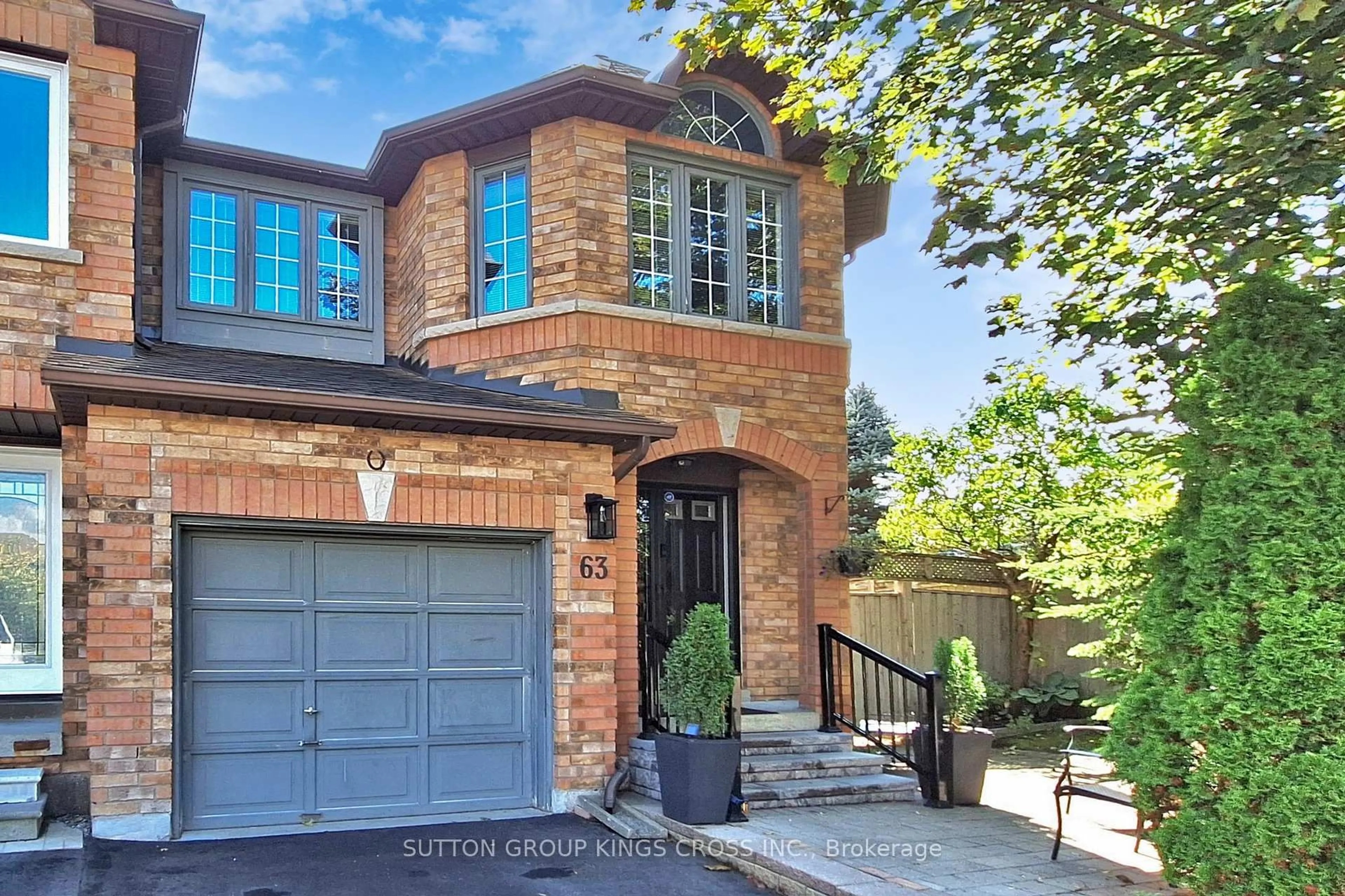 Home with brick exterior material, street for 63 Mistleflower Crt, Richmond Hill Ontario L4E 3T9