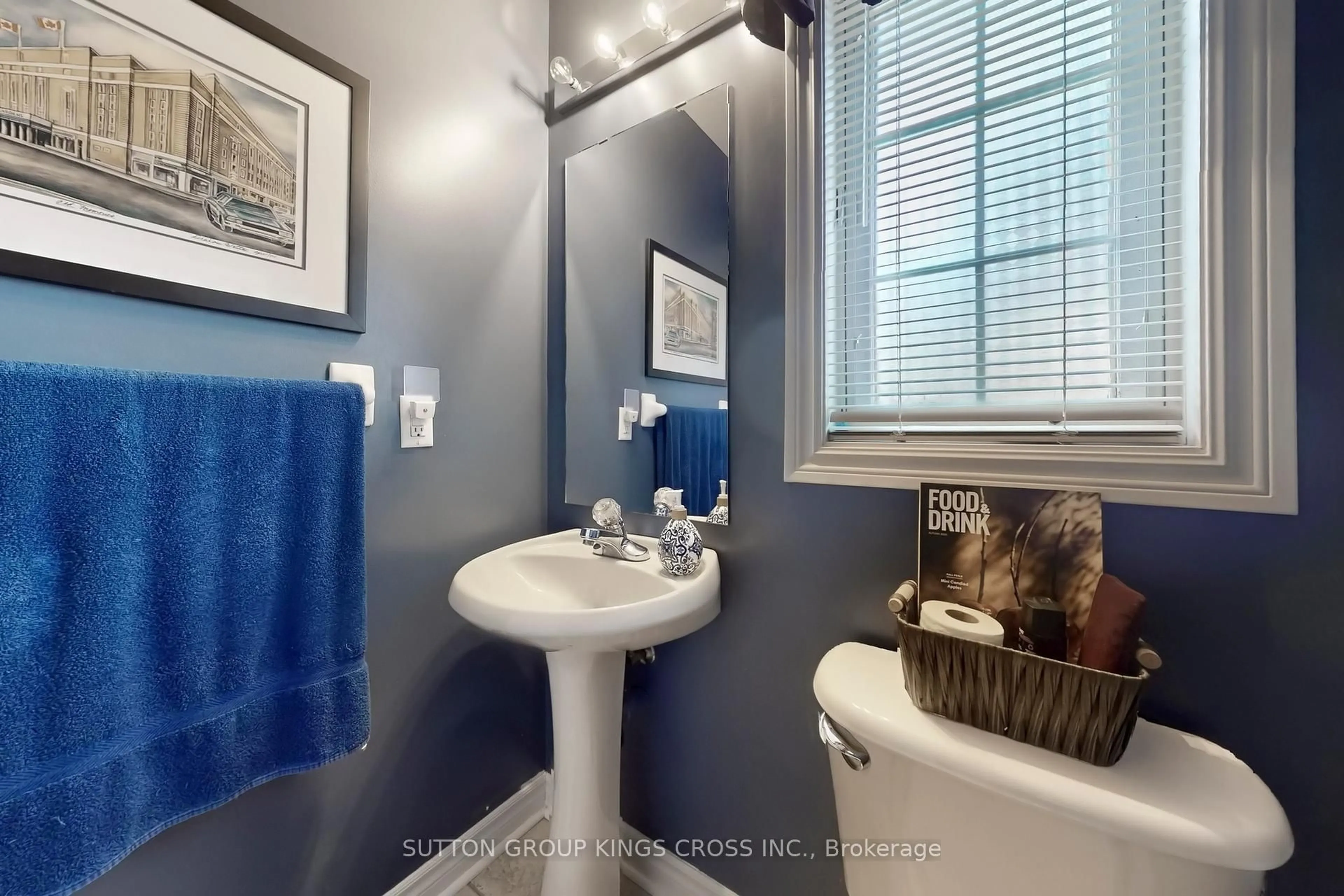 Standard bathroom, ceramic/tile floor for 63 Mistleflower Crt, Richmond Hill Ontario L4E 3T9