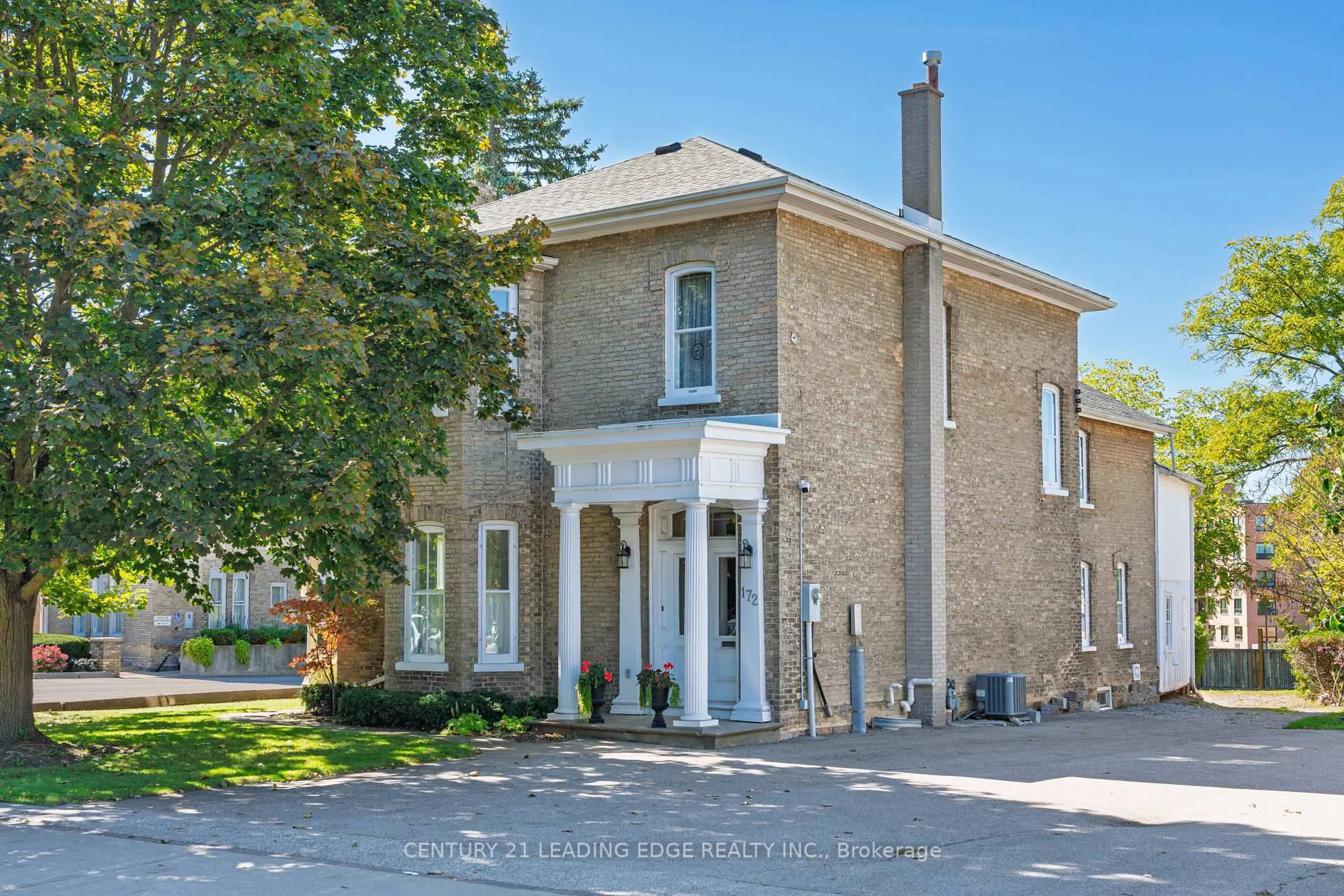 Home with brick exterior material, building for 172 Main St, Markham Ontario L3P 1Y3