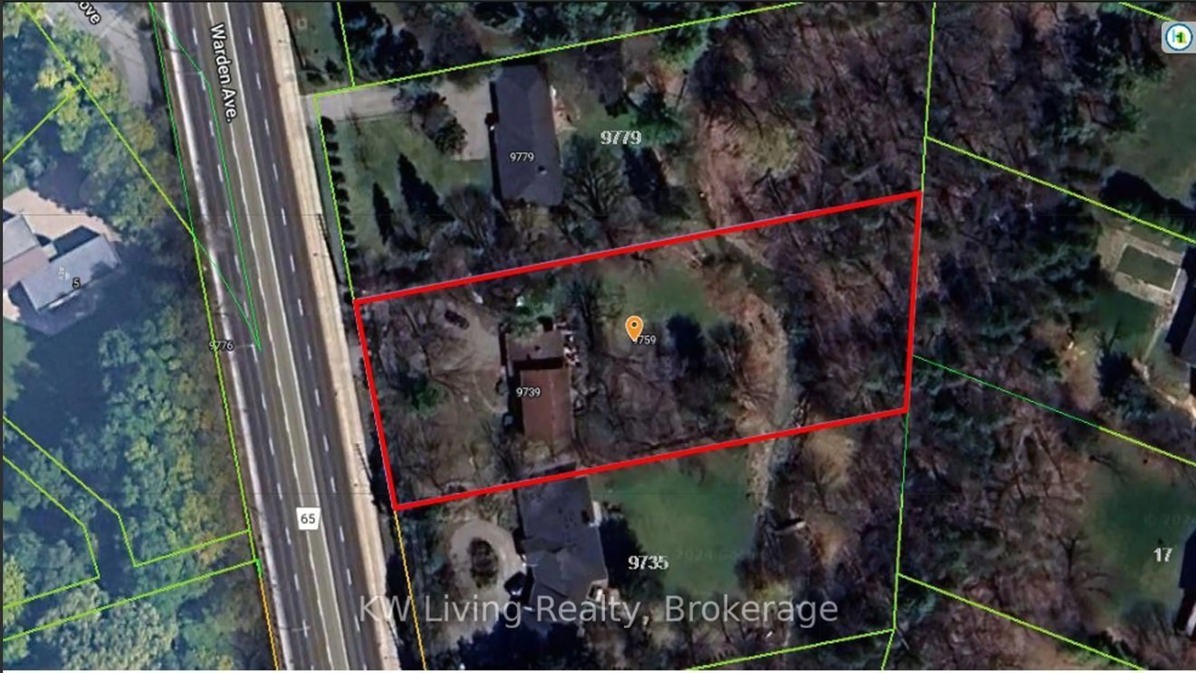 A pic from outside/outdoor area/front of a property/back of a property/a pic from drone, building for 9739 Warden Ave, Markham Ontario L6C 1M6