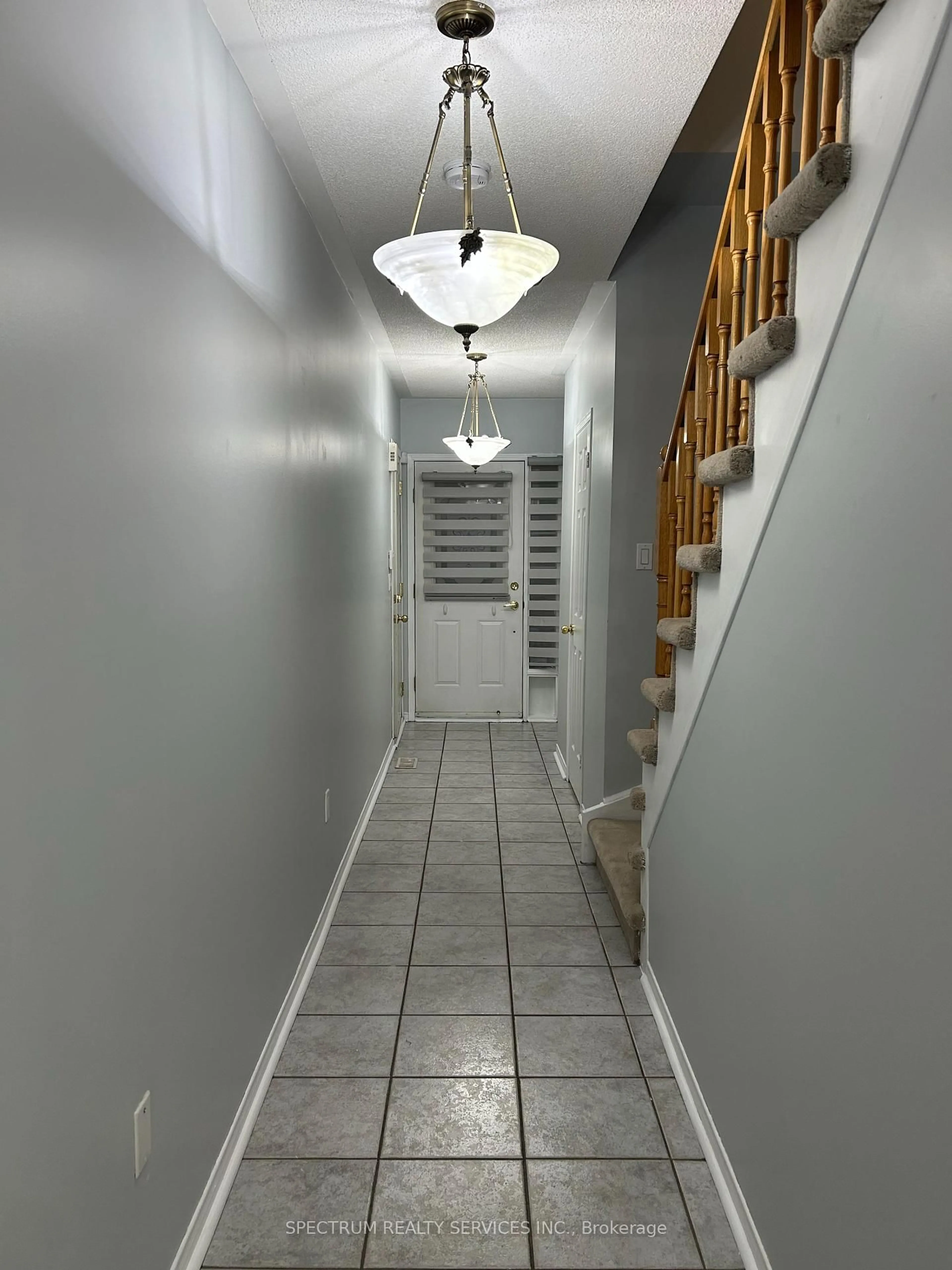Unknown for 33 Monte Carlo Dr, Vaughan Ontario L4H 1M2