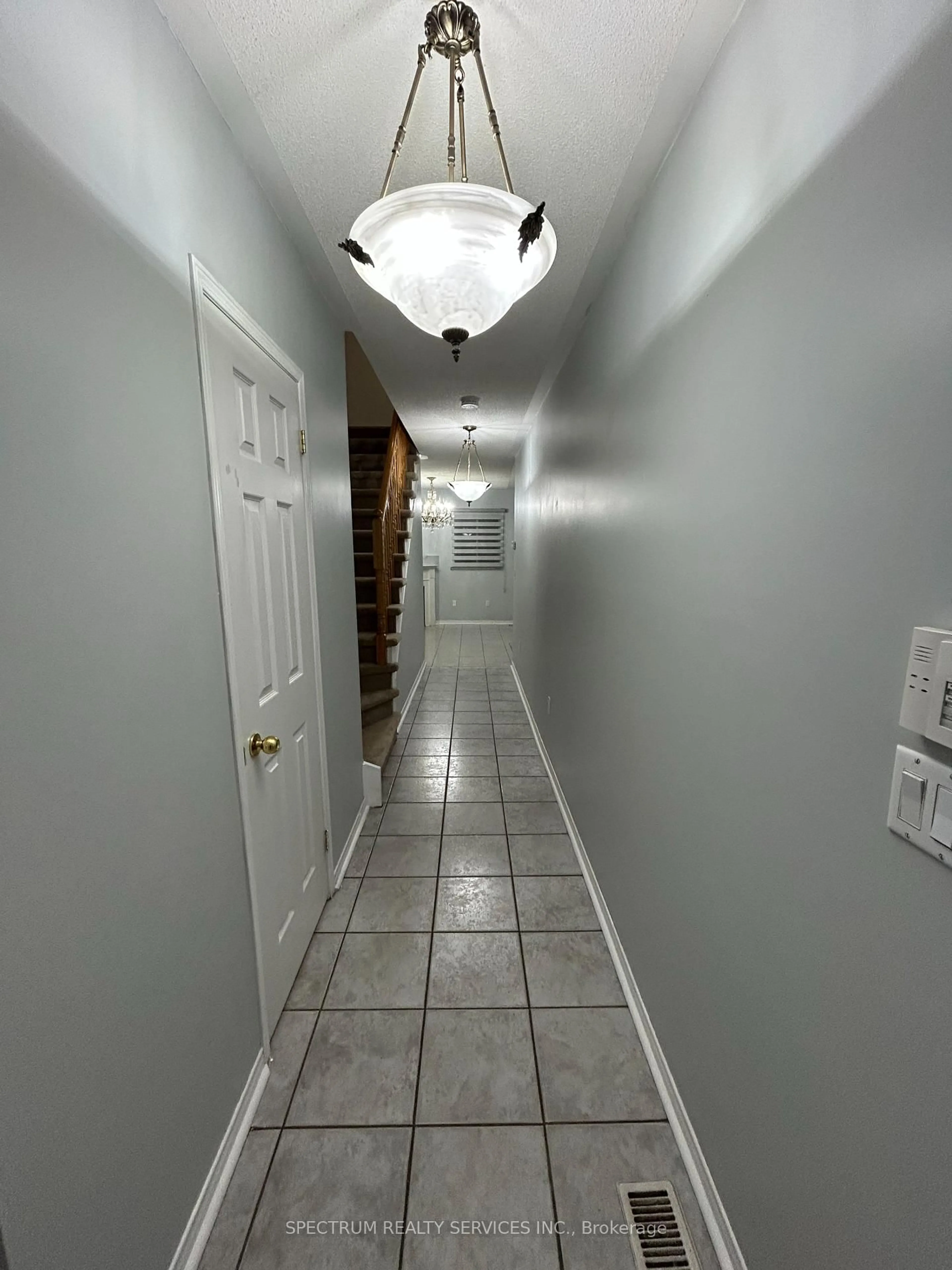 Unknown for 33 Monte Carlo Dr, Vaughan Ontario L4H 1M2