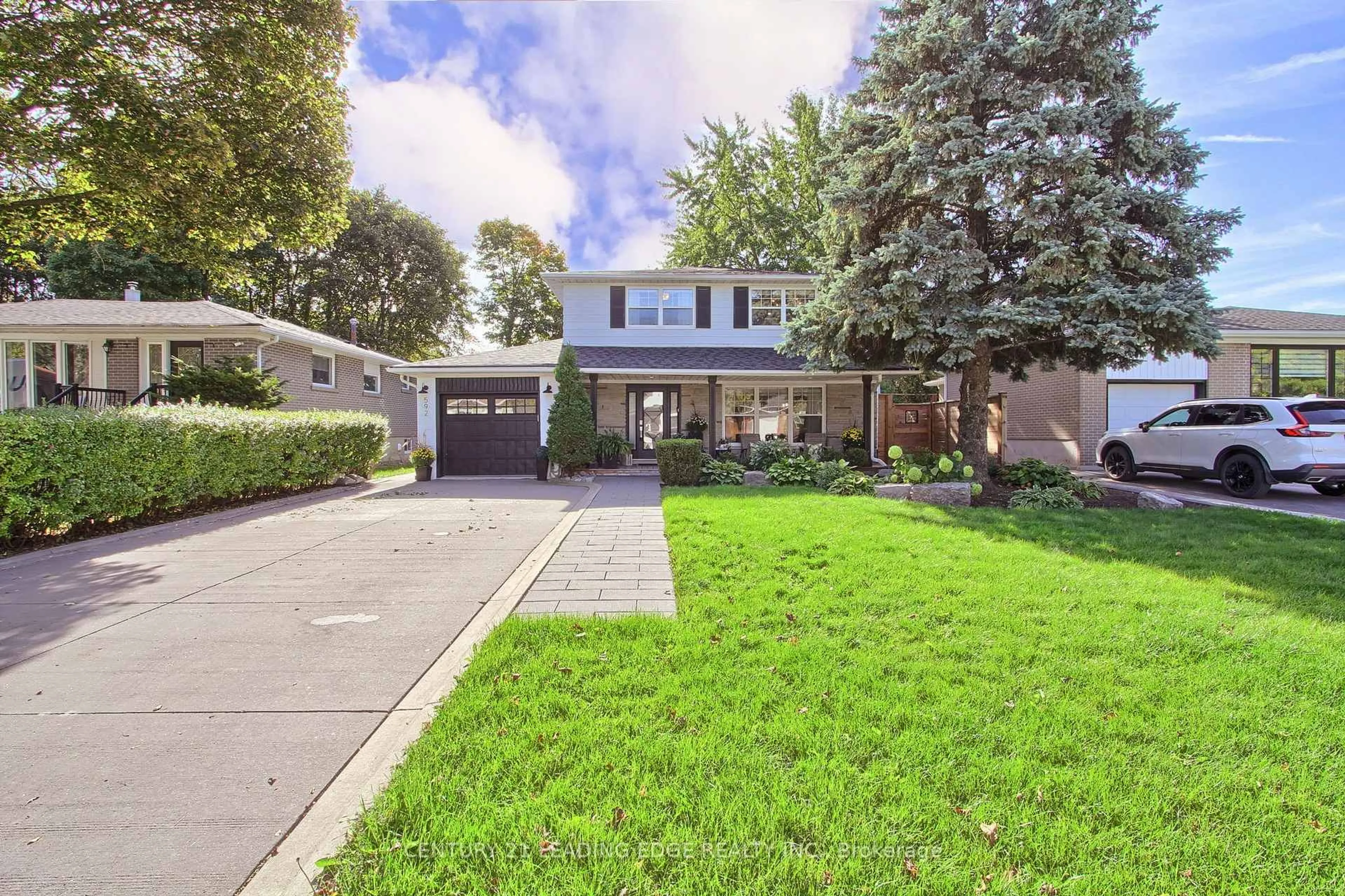 Unknown for 592 Rupert Ave, Whitchurch-Stouffville Ontario L4A 1W2