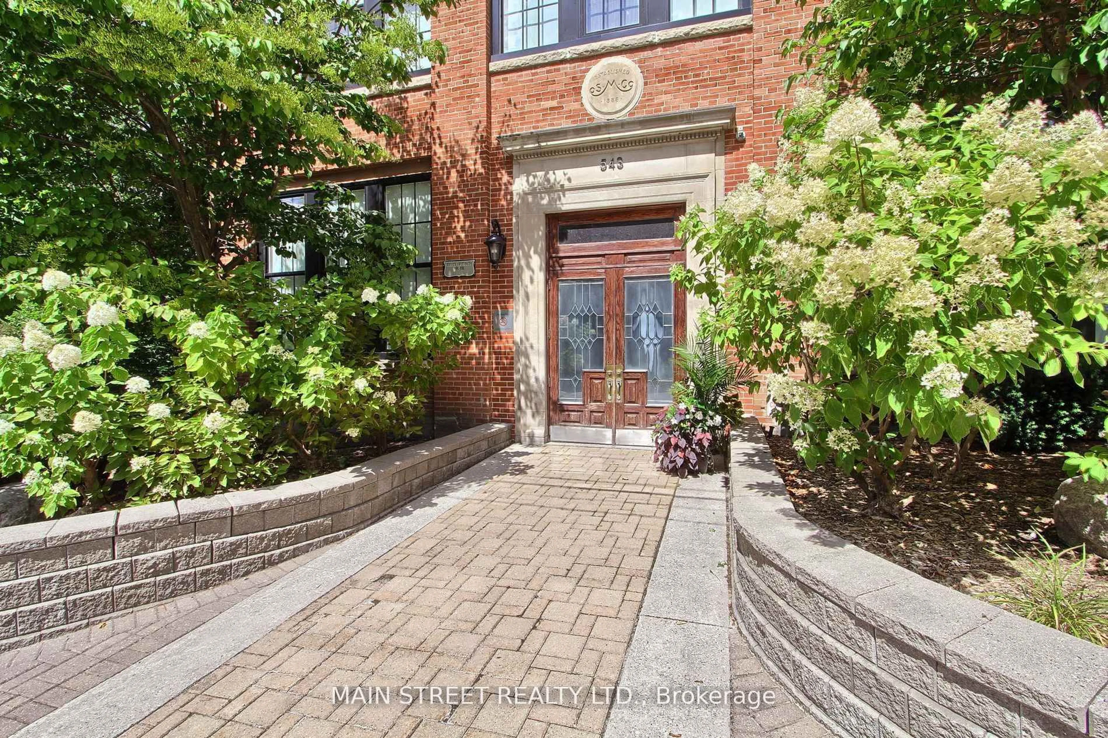 Unknown for 543 Timothy St #107, Newmarket Ontario L3Y 1R1