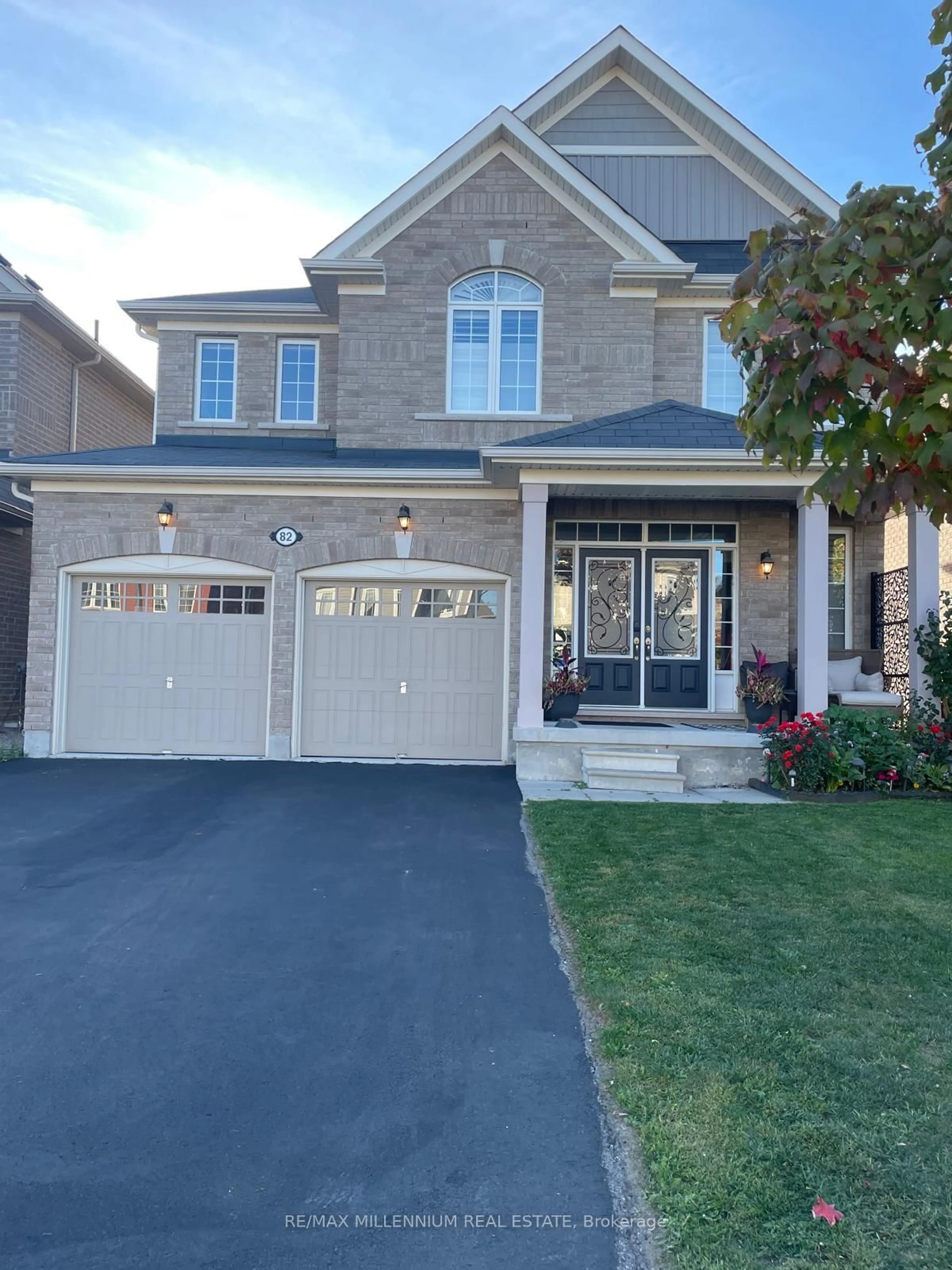Home with brick exterior material, street for 82 Lampkin St #89/BARNETT, Georgina Ontario L0E 1R0