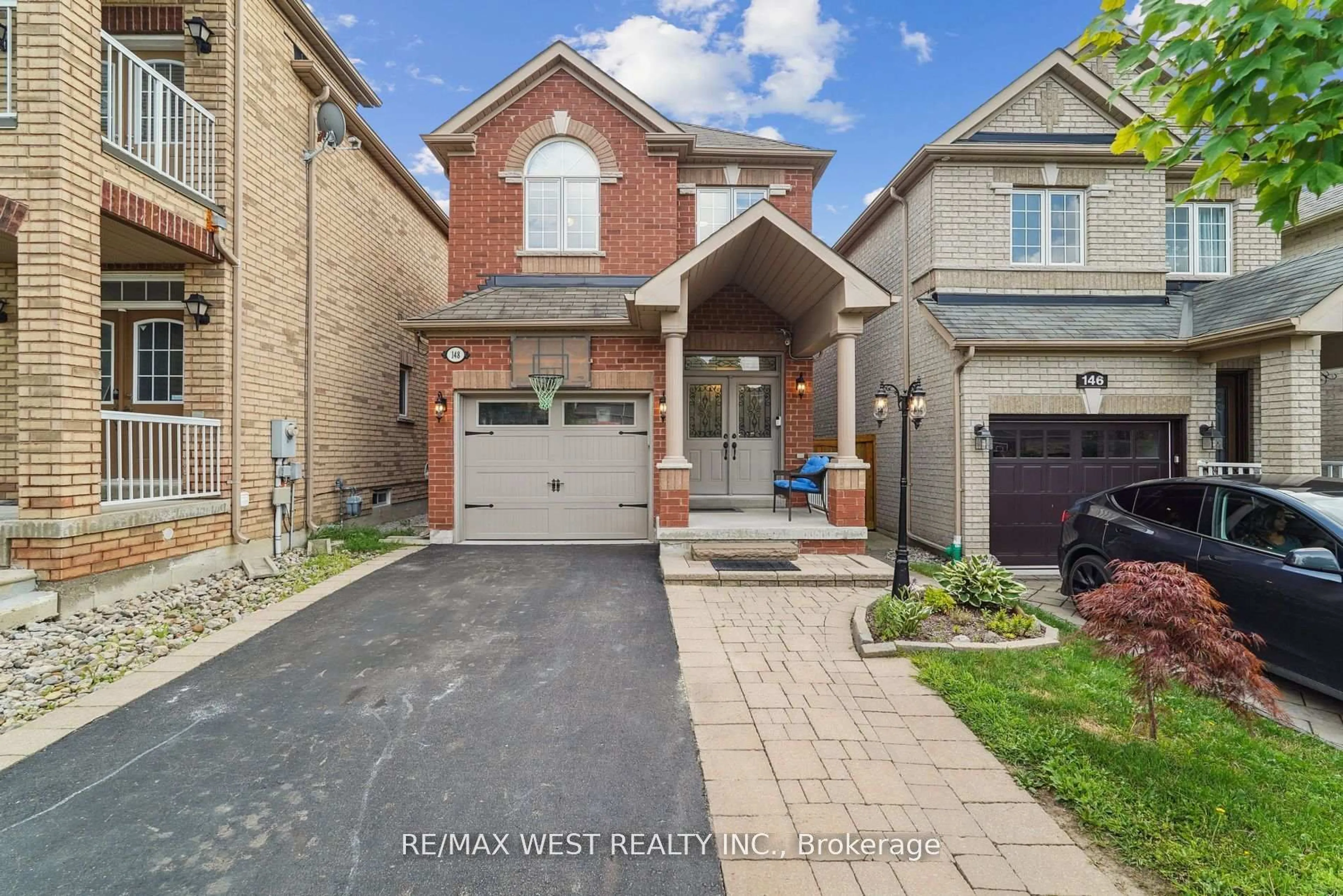 Home with brick exterior material, street for 148 Chayna Cres, Vaughan Ontario L6A 0L6