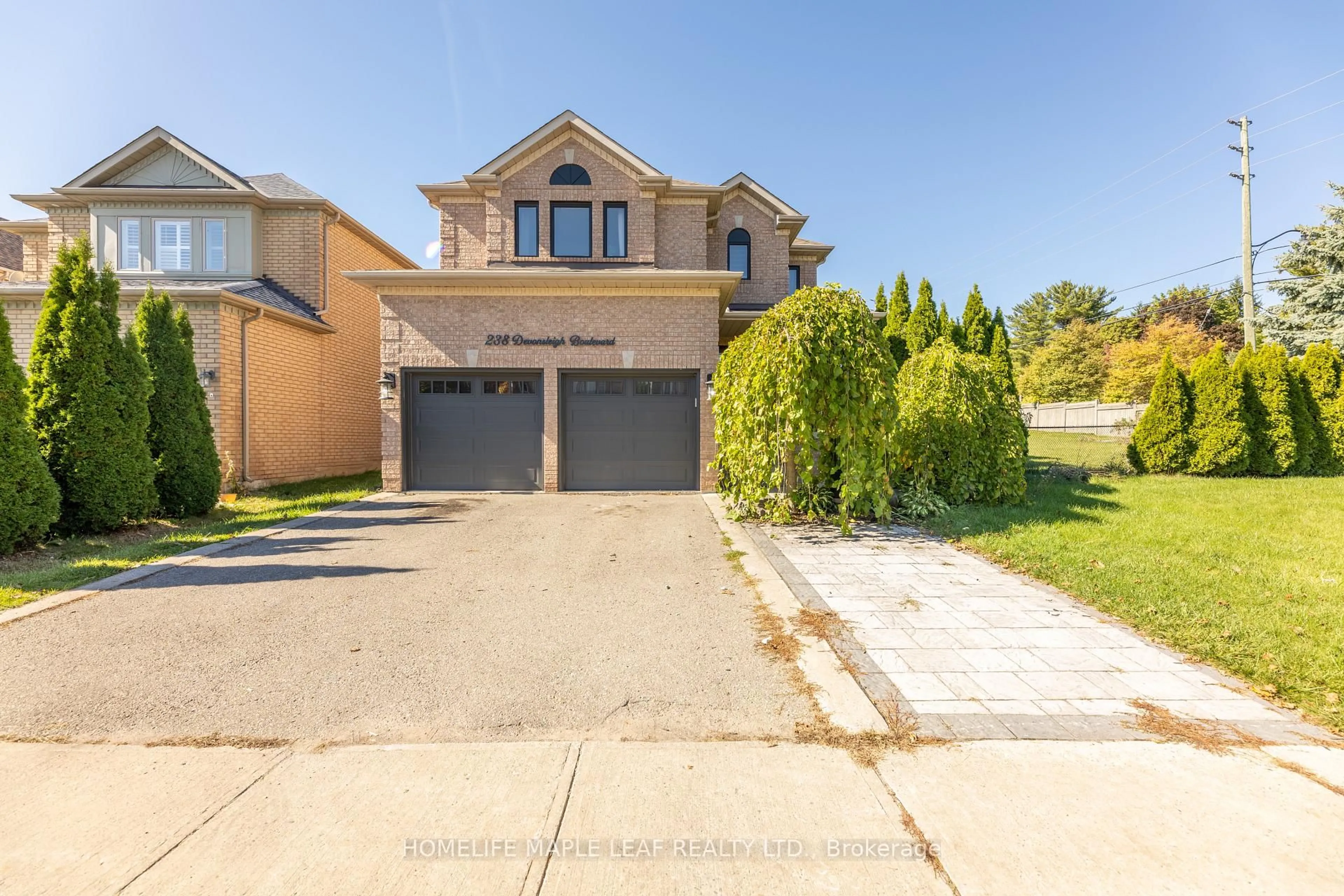 Unknown for 238 Devonsleigh Blvd, Richmond Hill Ontario L4S 2P8