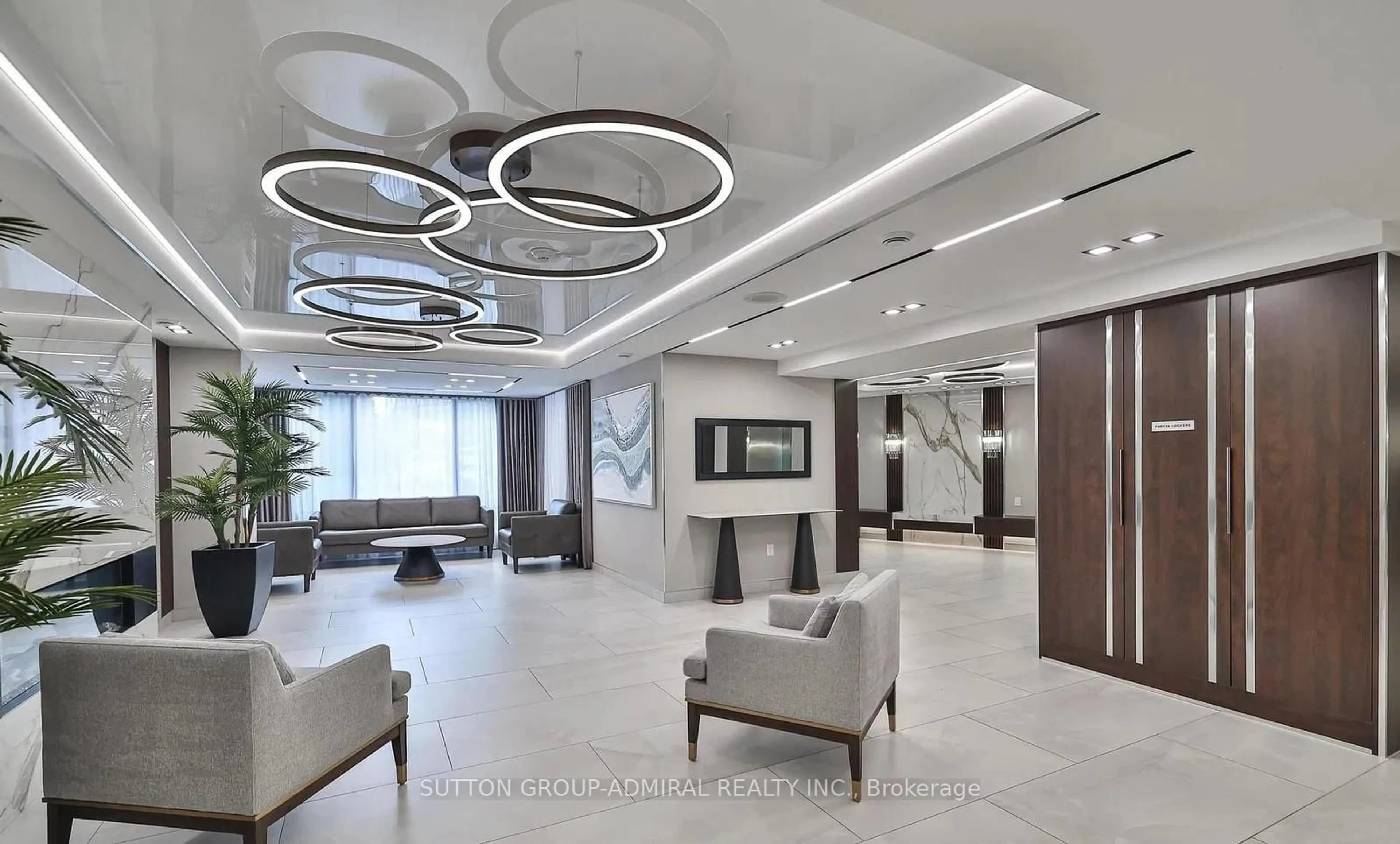 Lobby for 30 Harding Blvd #917, Richmond Hill Ontario L4C 9M3