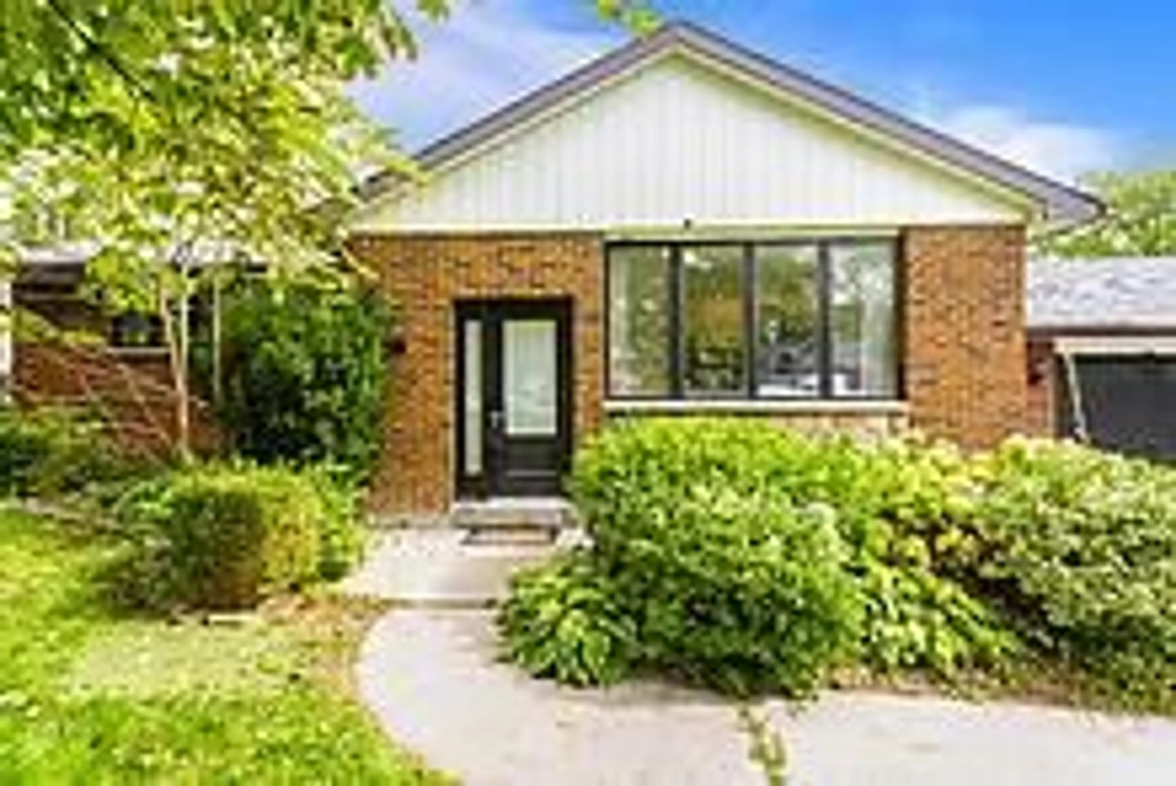 Home with brick exterior material, street for 17 Kinsley St, King Ontario L0G 1N0
