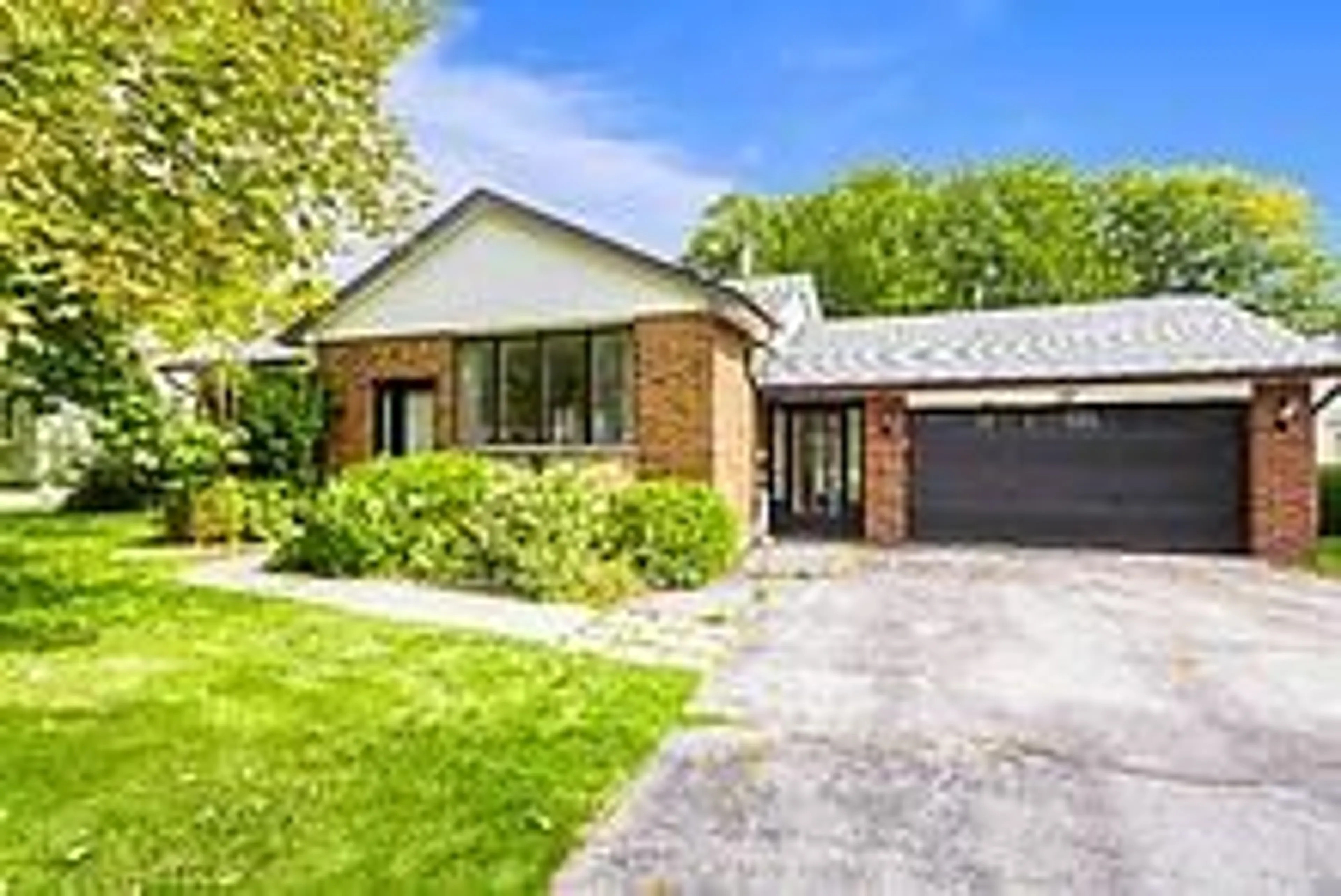 Home with brick exterior material, street for 17 Kinsley St, King Ontario L0G 1N0