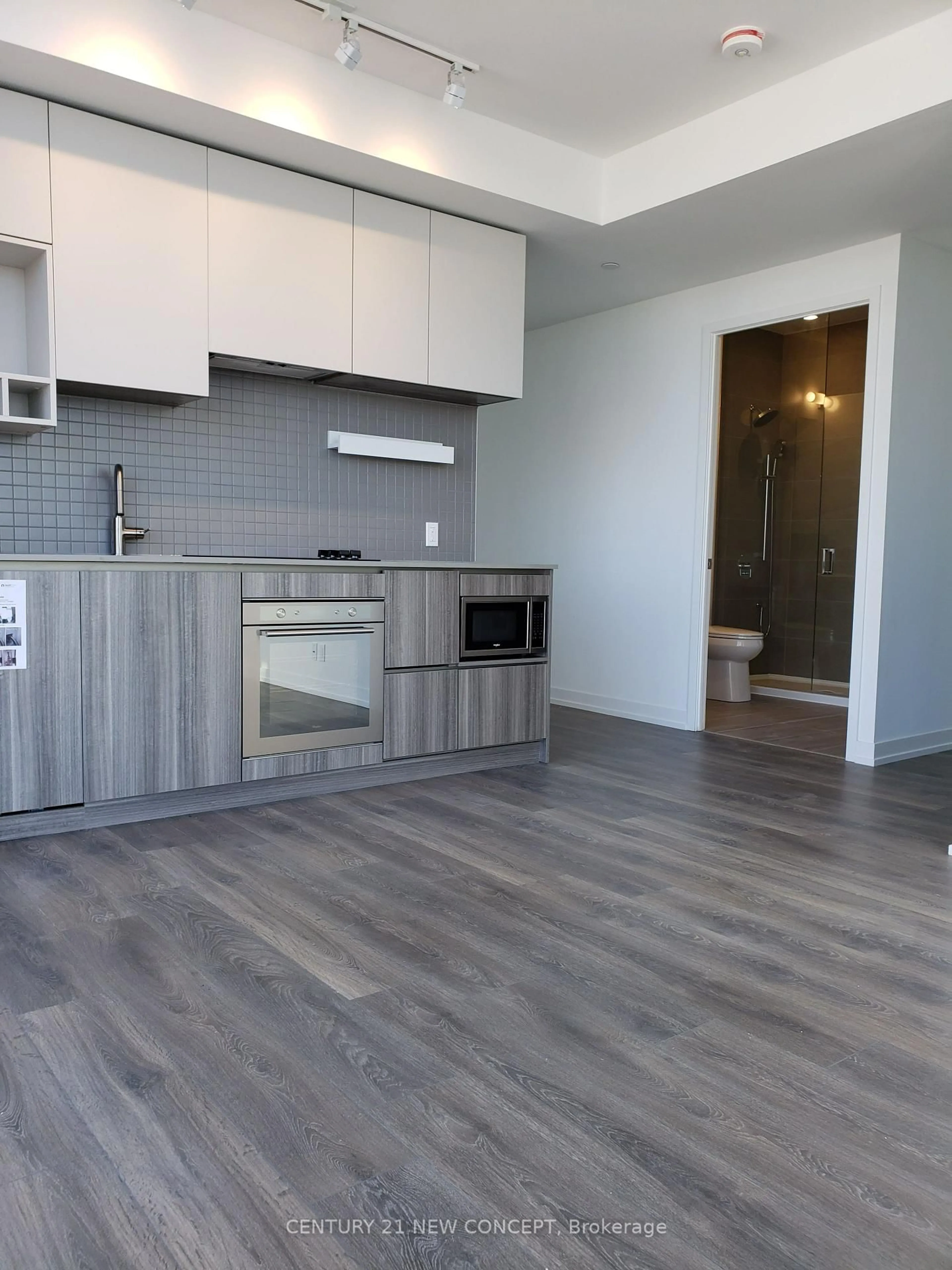 Unknown for 898 Portage Pkwy #2902, Vaughan Ontario L4K 0J6