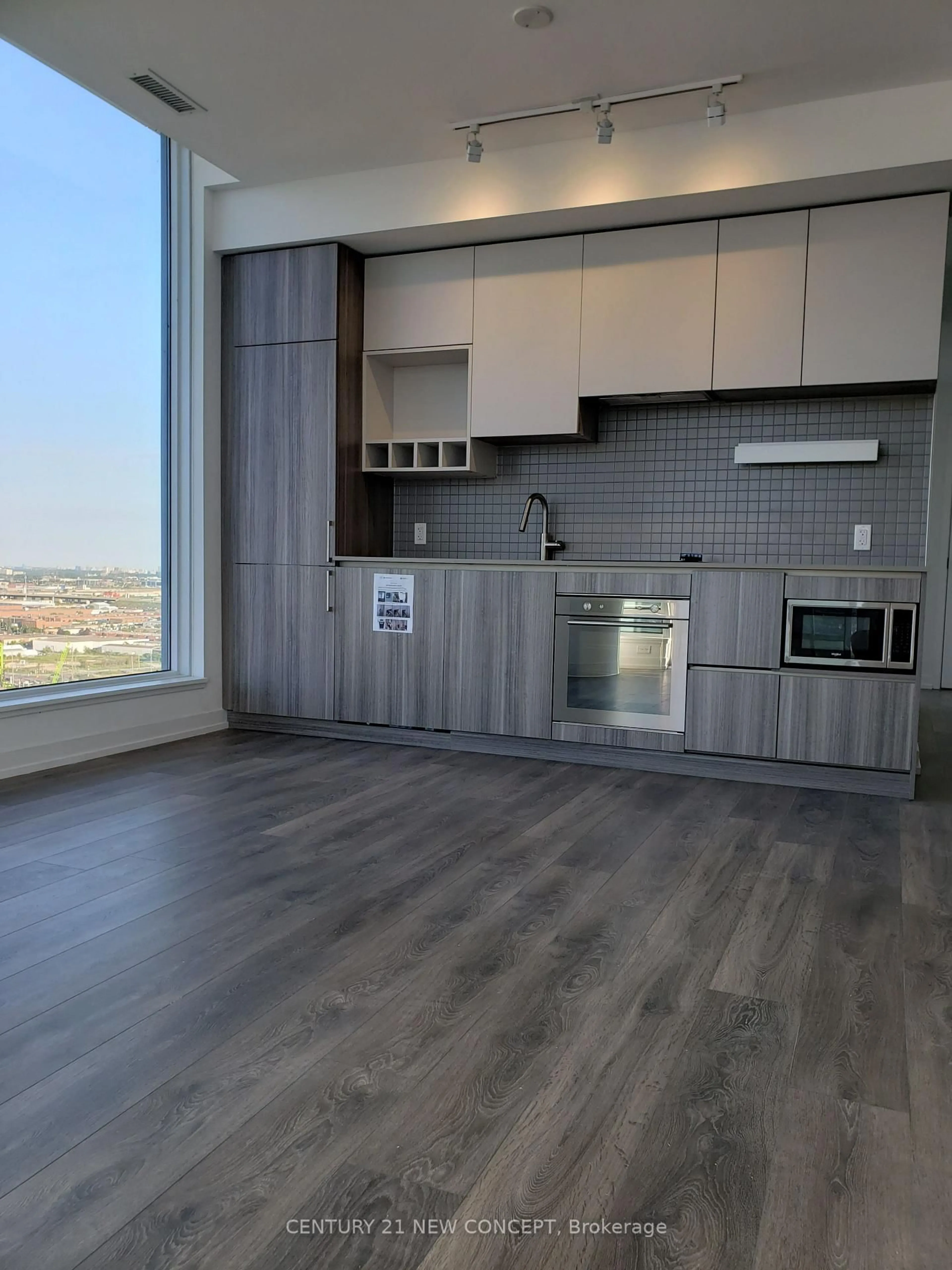 Unknown for 898 Portage Pkwy #2902, Vaughan Ontario L4K 0J6