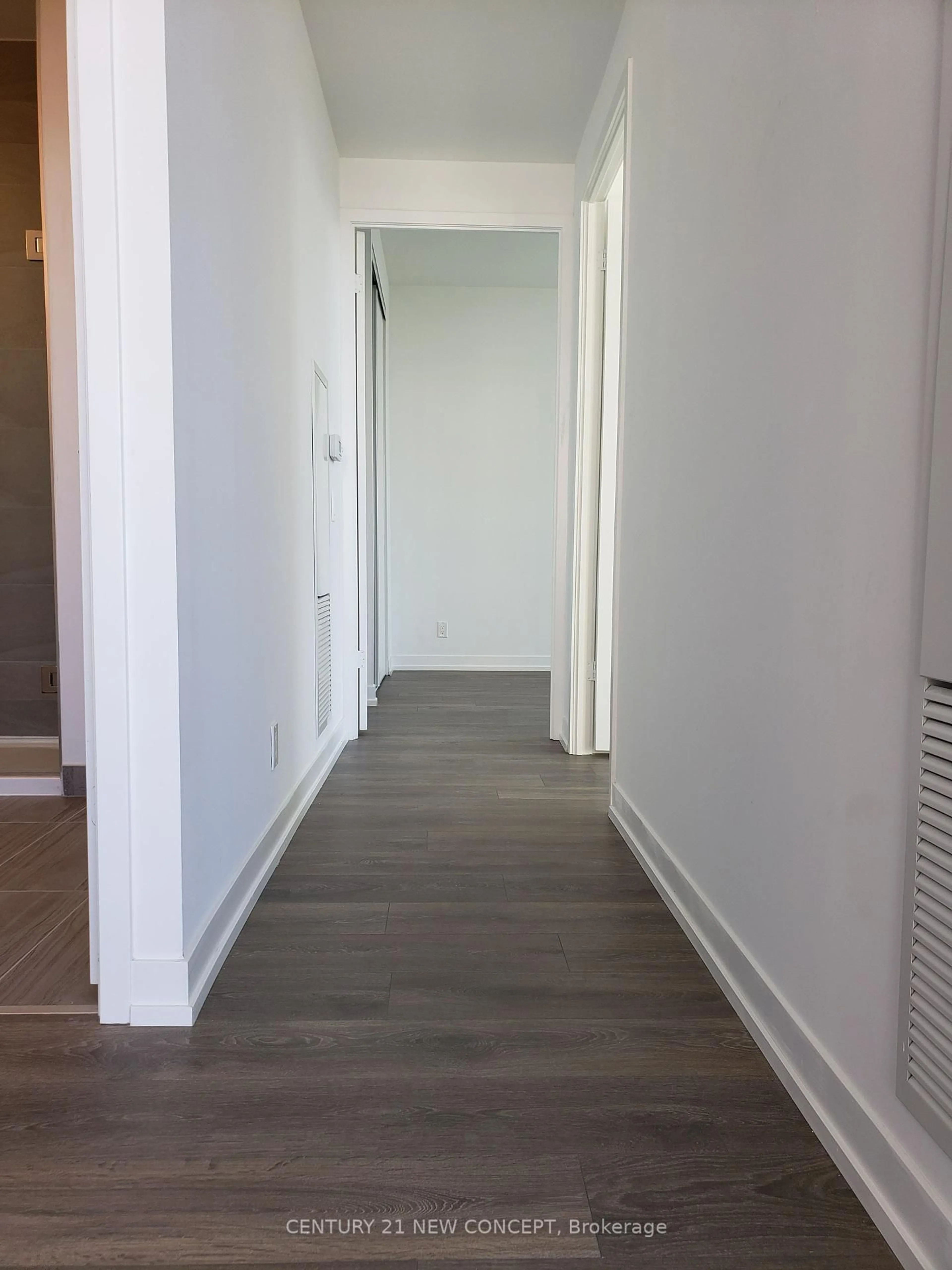 Unknown for 898 Portage Pkwy #2902, Vaughan Ontario L4K 0J6