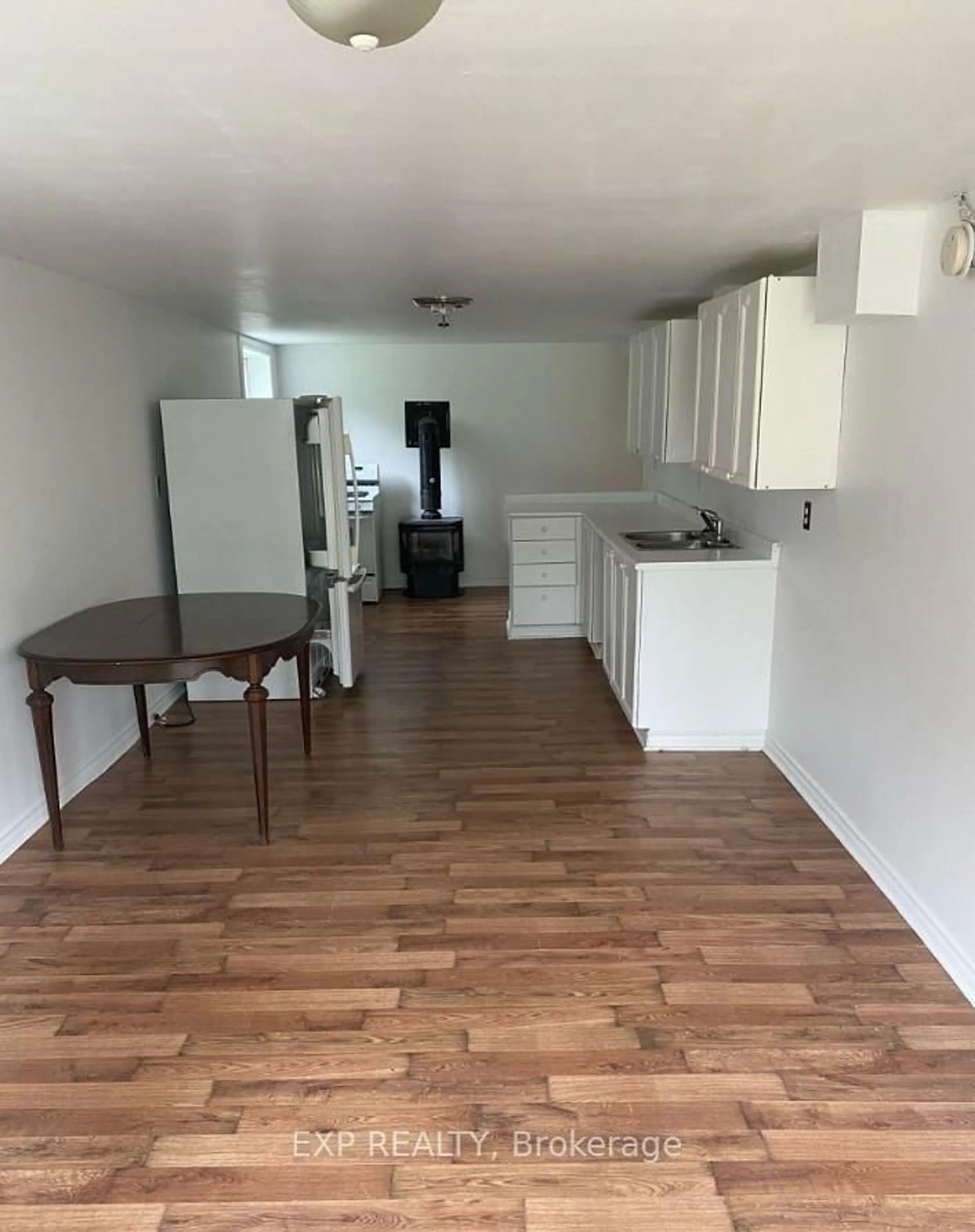 A pic of a room for 8555 10TH Line, Essa Ontario L4M 4S4