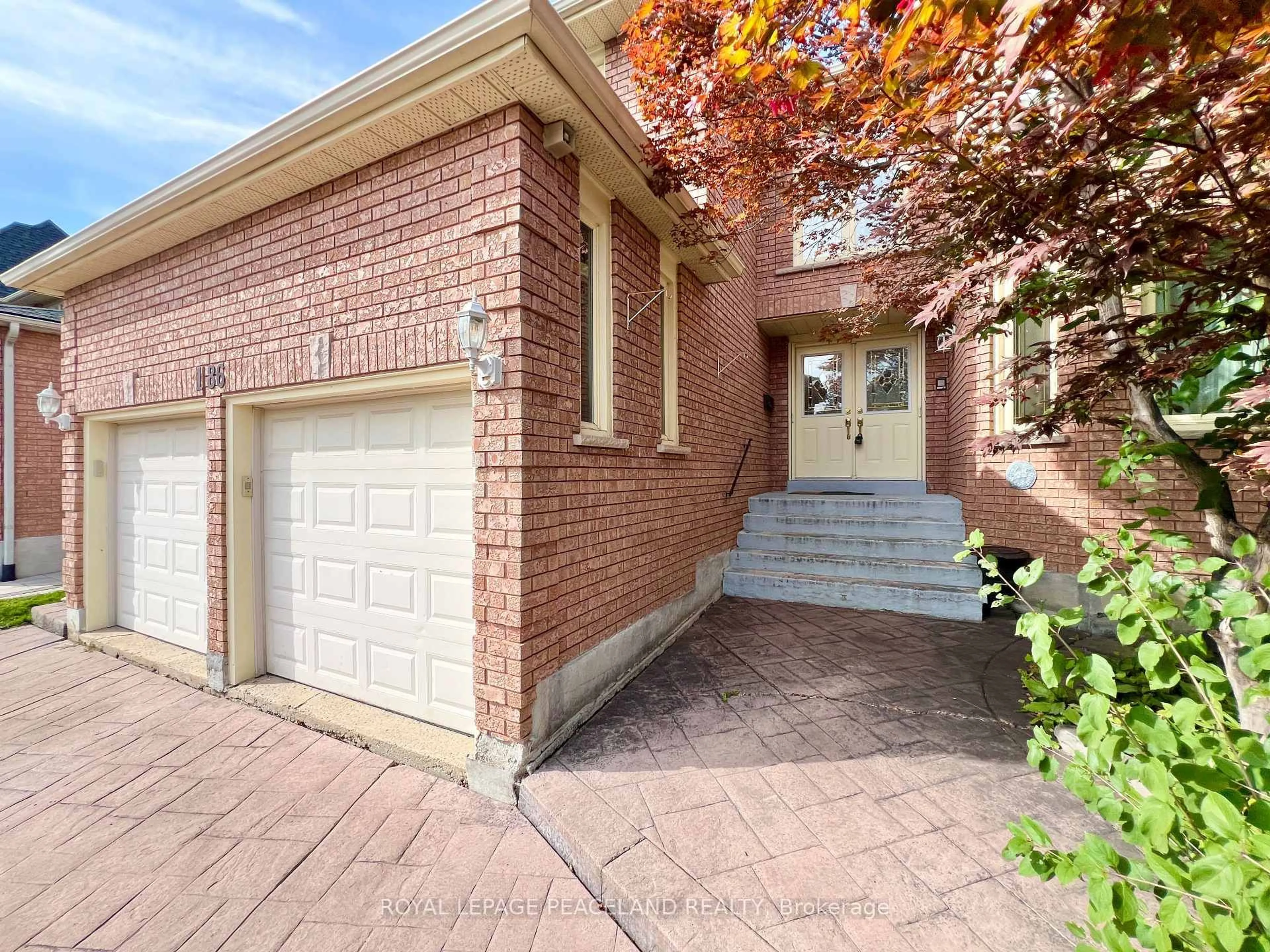 Home with brick exterior material, street for 186 Marsi Rd, Richmond Hill Ontario L4C 5S8