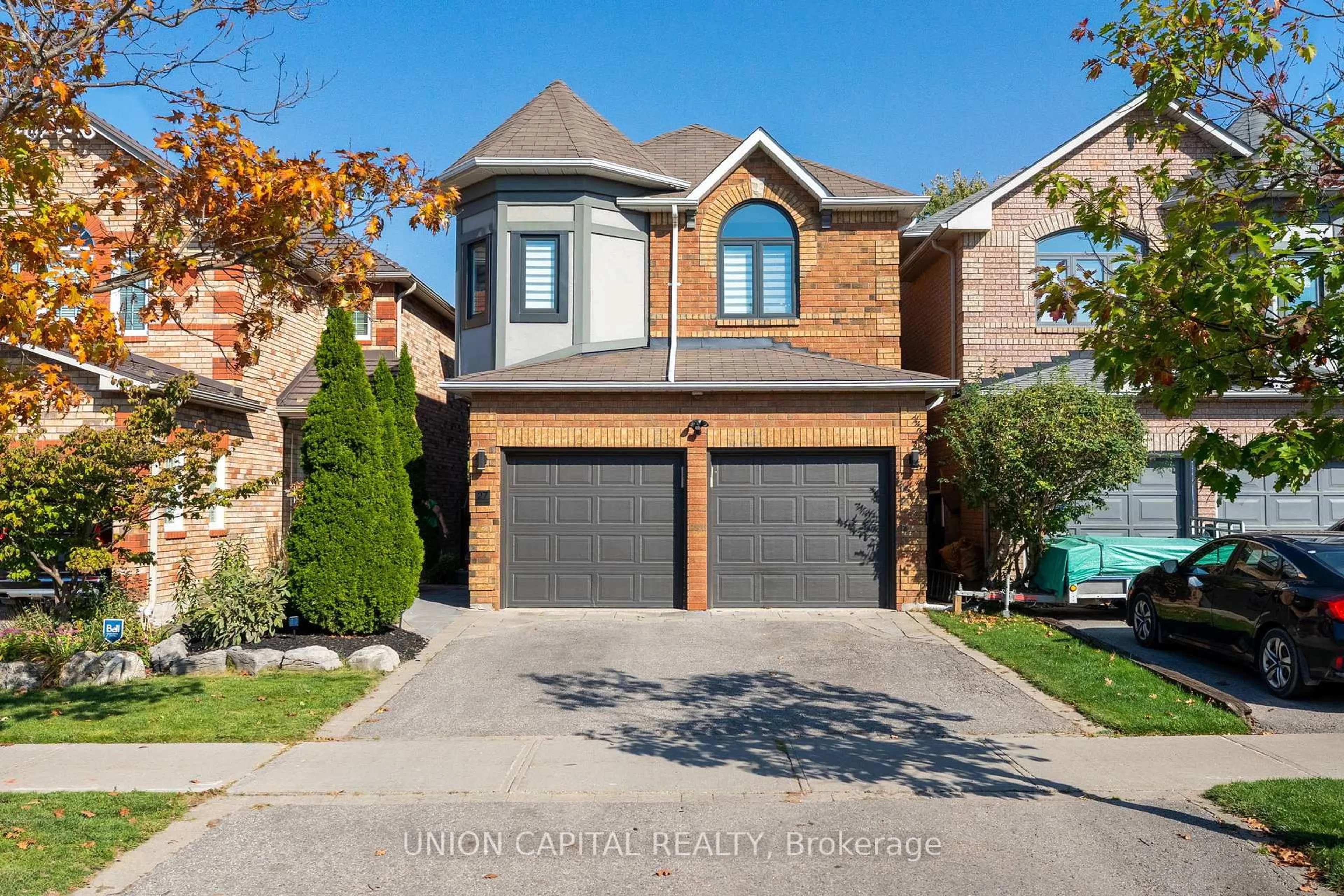Home with brick exterior material, street for 27 Trent St, Aurora Ontario L4G 7E7