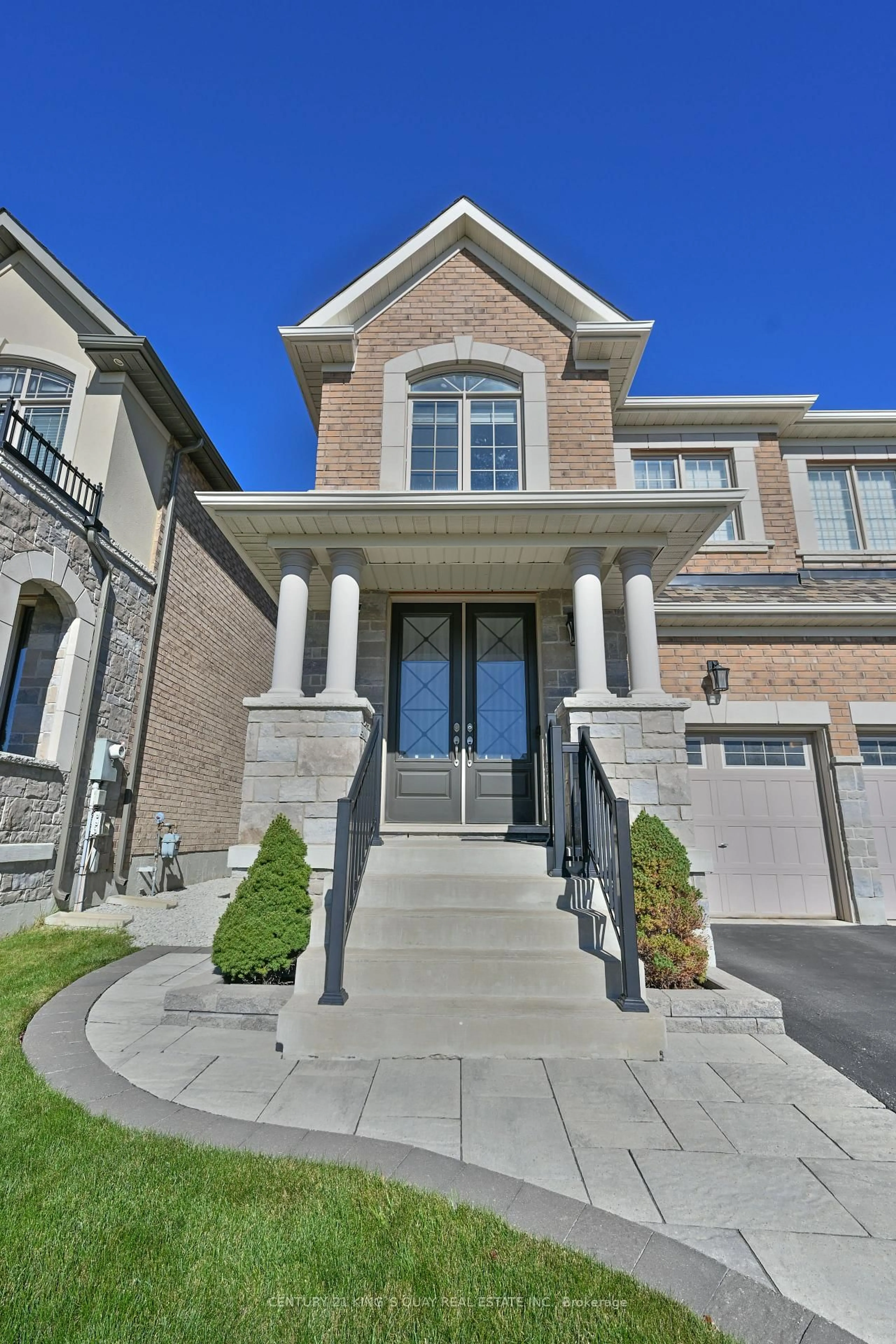 Home with brick exterior material, street for 356 Hartwell Way, Aurora Ontario L4G 0W5