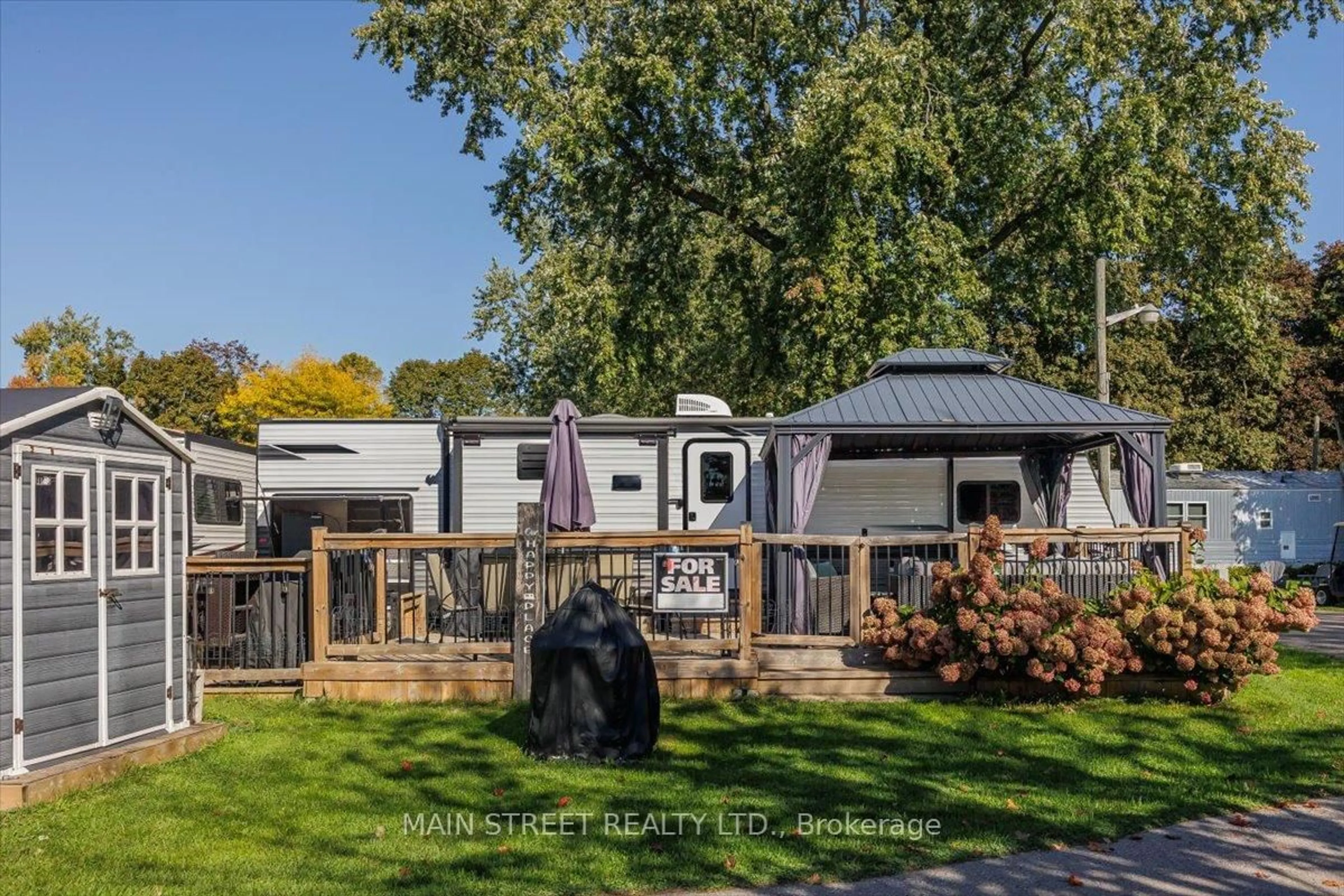 Unknown for 15 Hawaiian Circ, Whitchurch-Stouffville Ontario L0G 1E0