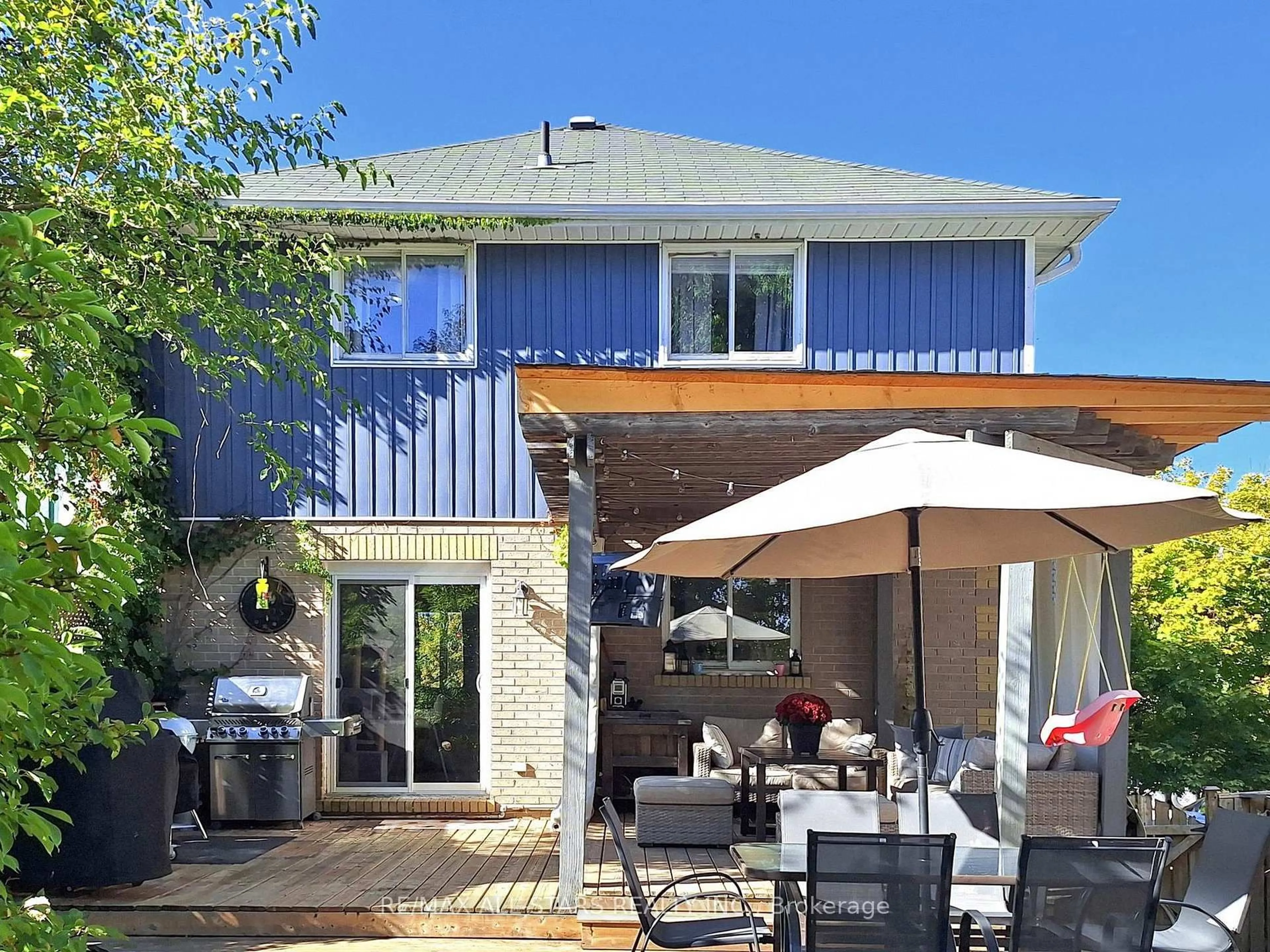 Unknown for 21 Annamaria Dr, Georgina Ontario L4P 3H8