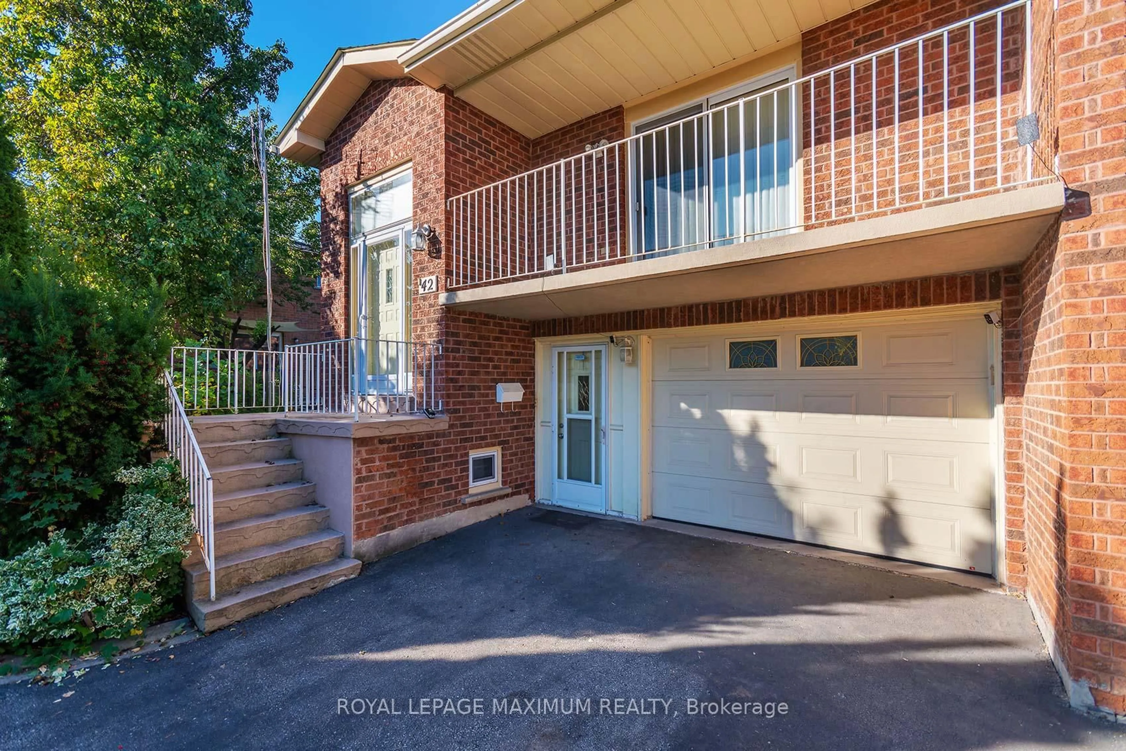 Unknown for 42 Kaiser Dr, Vaughan Ontario L4L 3V4
