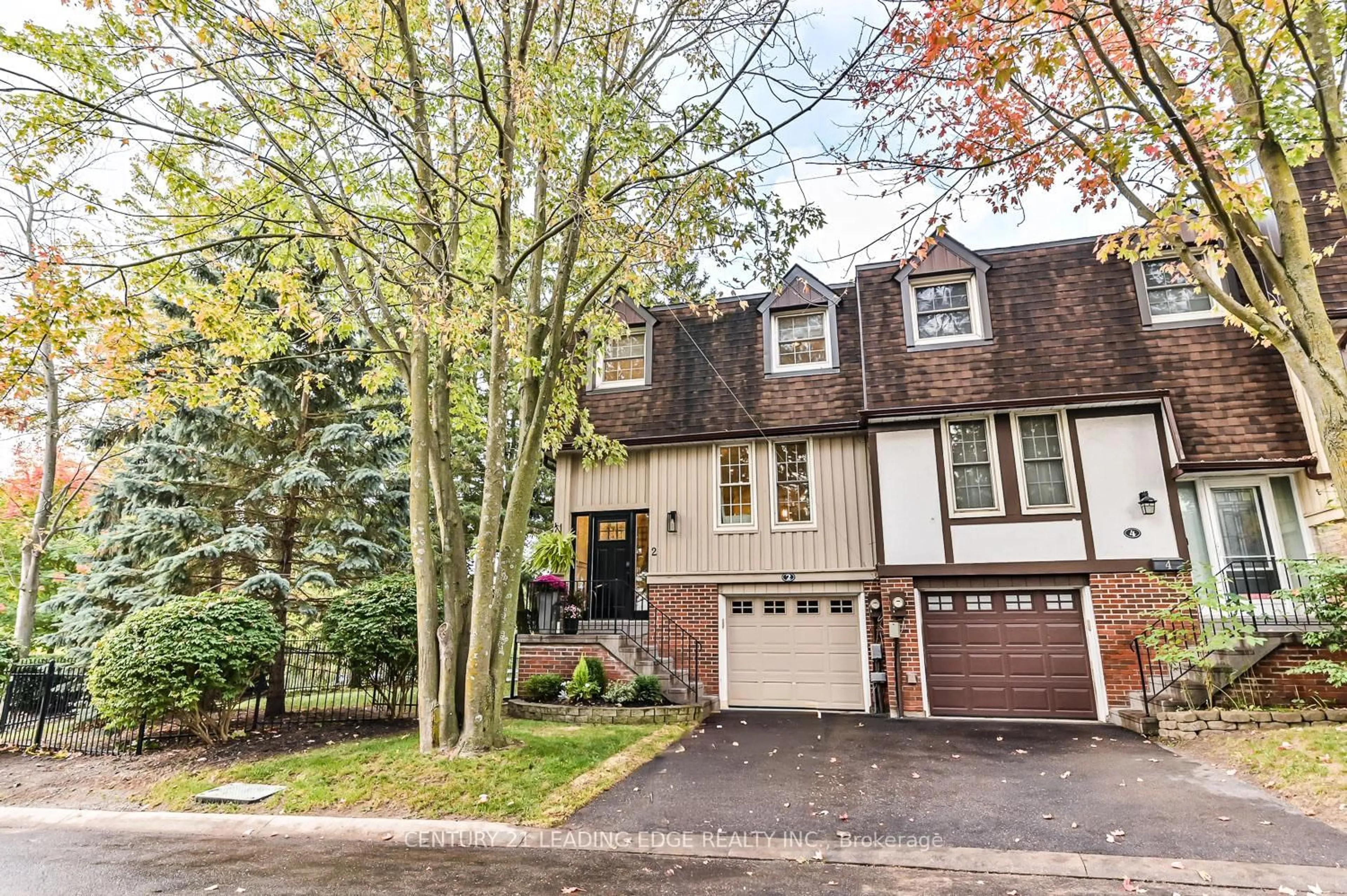 Home with brick exterior material, street for 2 Bramble Way, Markham Ontario L3P 3V8