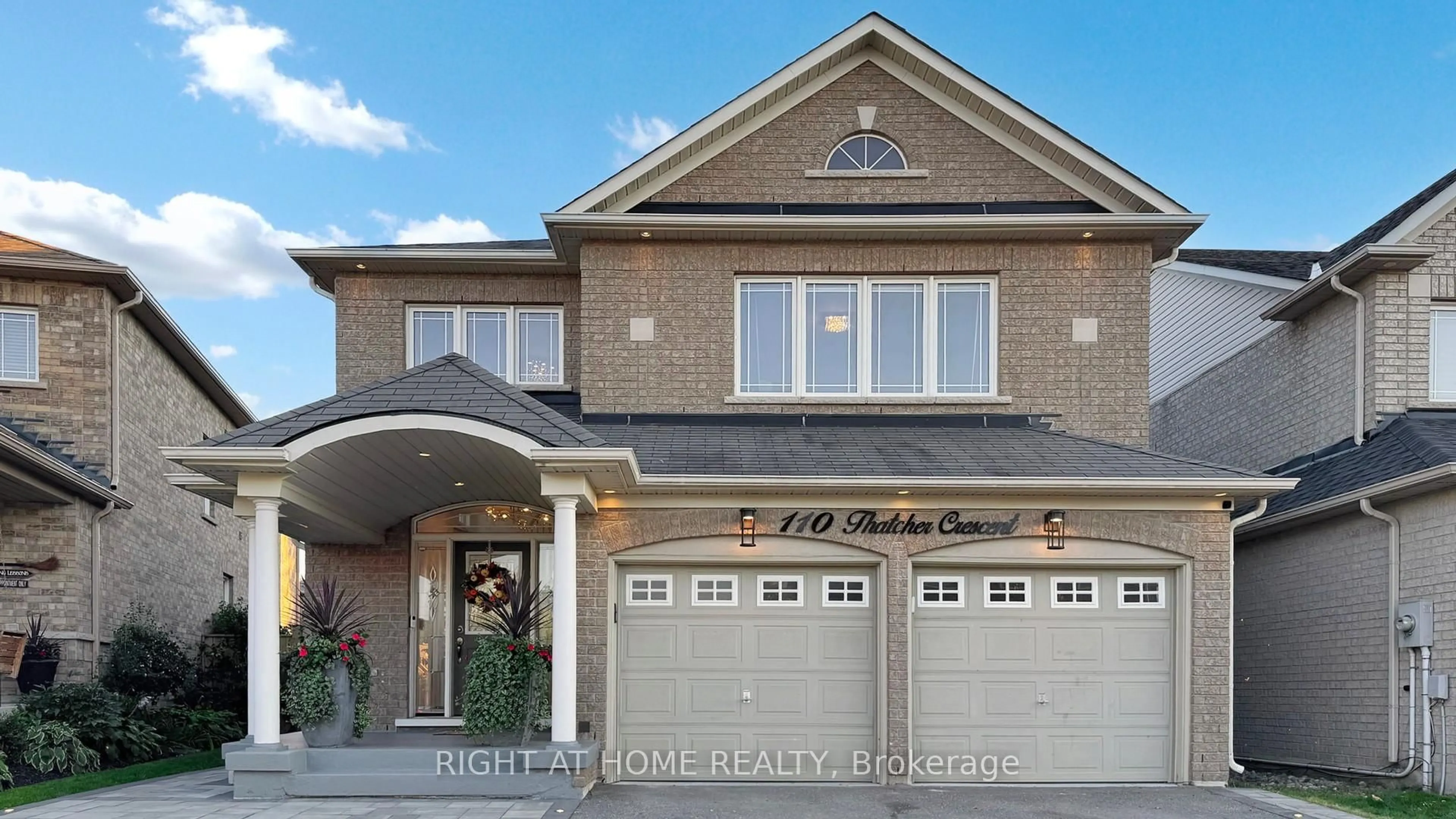 Home with brick exterior material, street for 110 Thatcher Cres, East Gwillimbury Ontario L9N 0B9