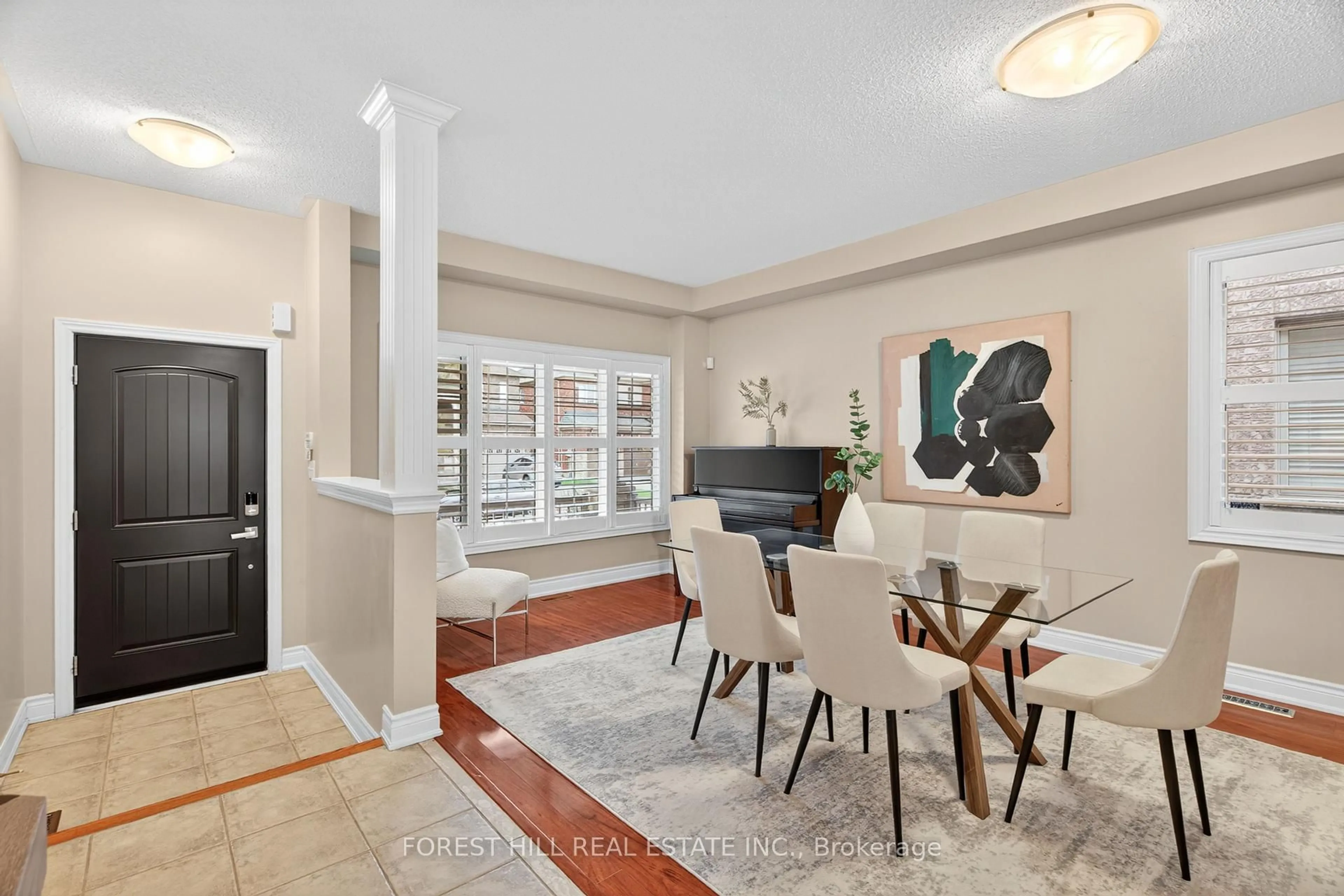 Dining room, ceramic/tile floor for 10 Mendel Cres, Vaughan Ontario L4J 9B6