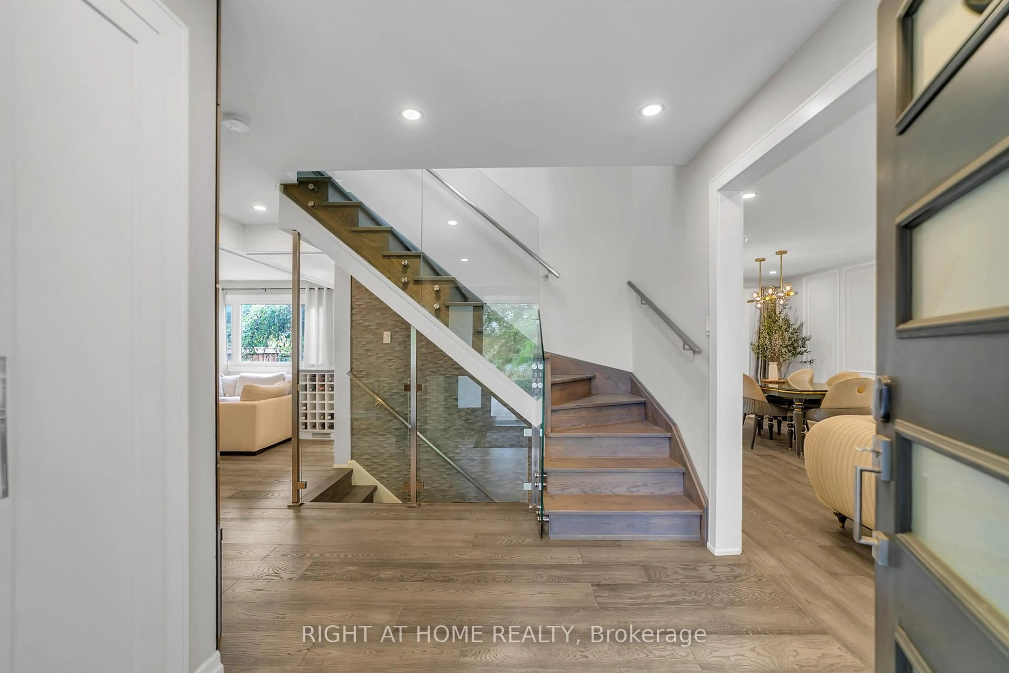 Unknown for 234 Hemlock Dr, Whitchurch-Stouffville Ontario L4A 5A5