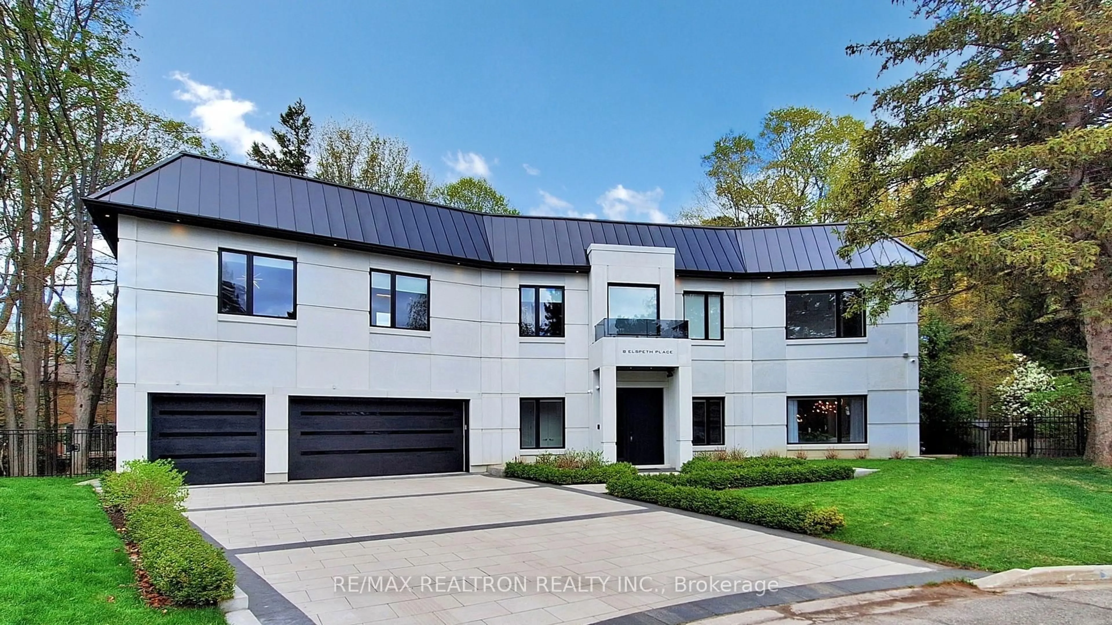 Home with brick exterior material, street for 8 Elspeth Pl, Markham Ontario L3T 1C4